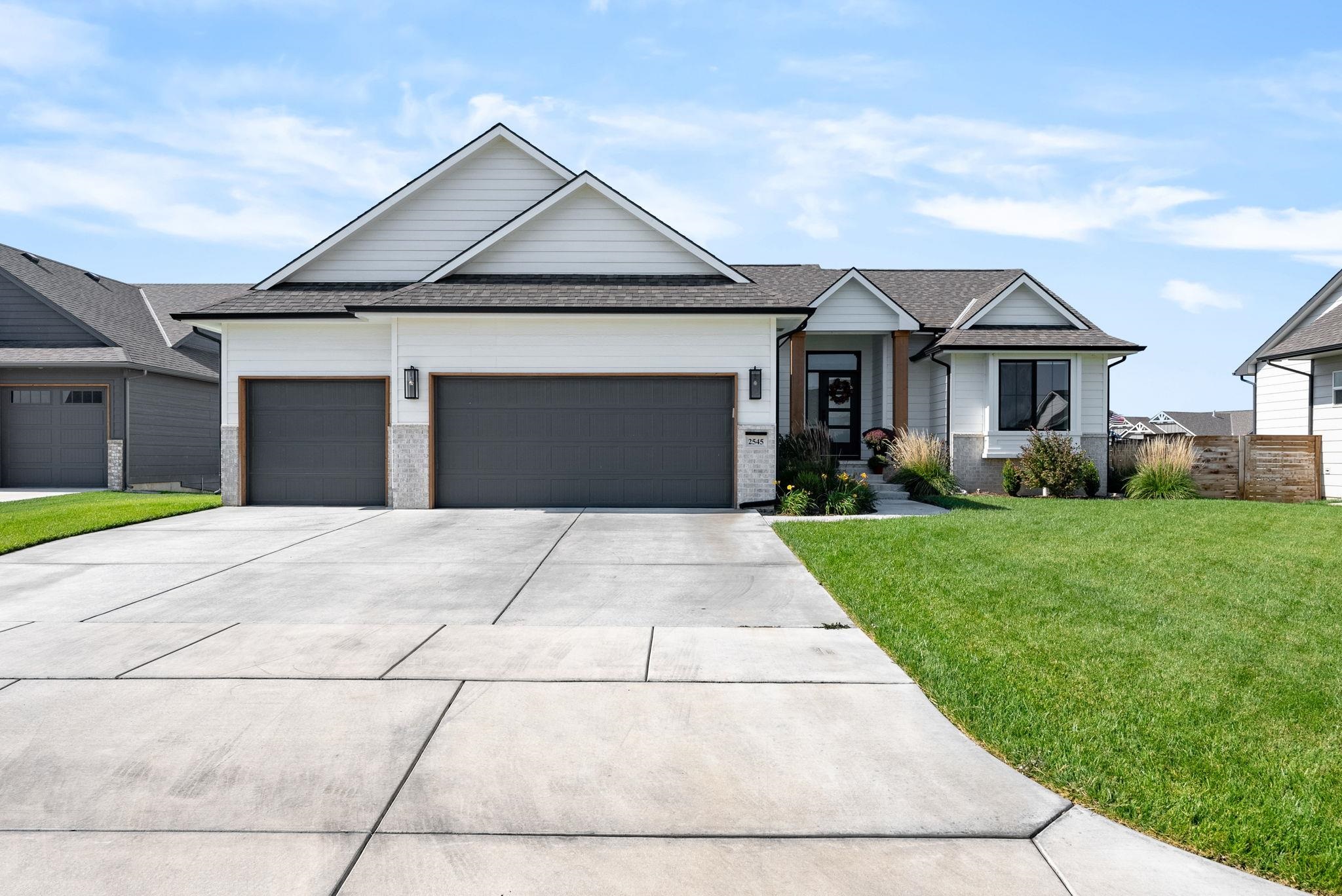 2545 N Pebble Ct, Andover, Kansas image 1