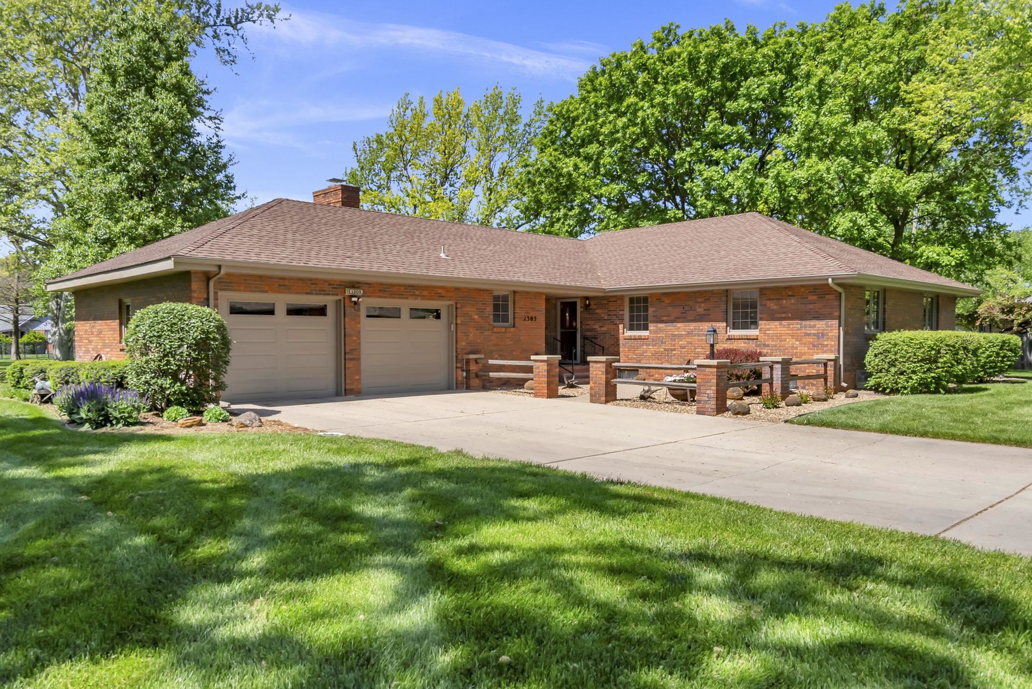 1305 Bristol Road, Hutchinson, Kansas image 1
