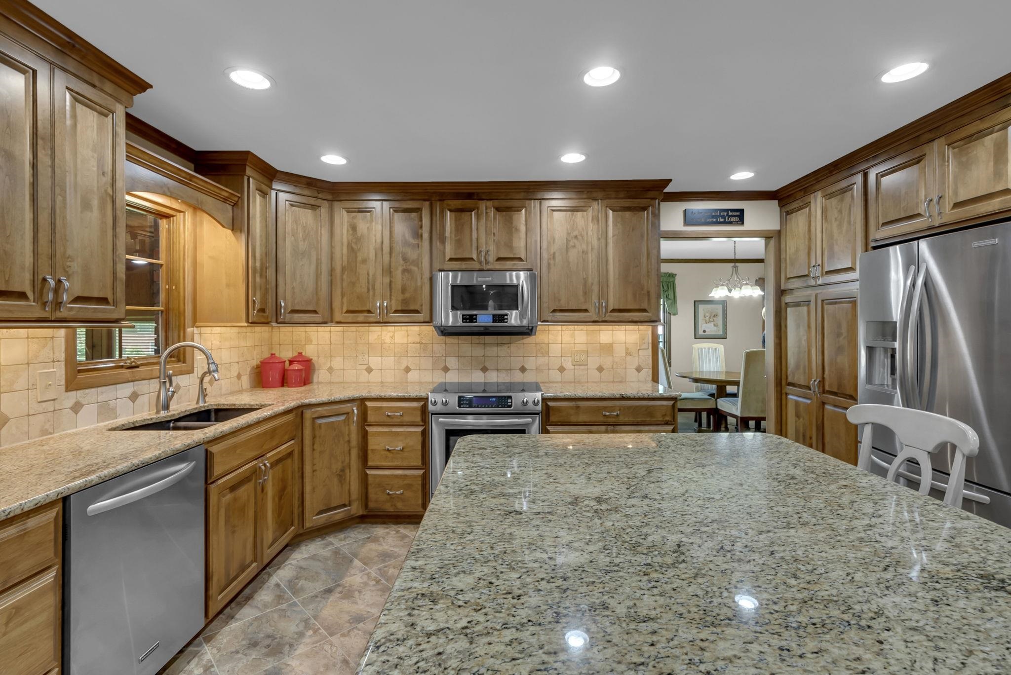 1305 Bristol Road, Hutchinson, Kansas image 10
