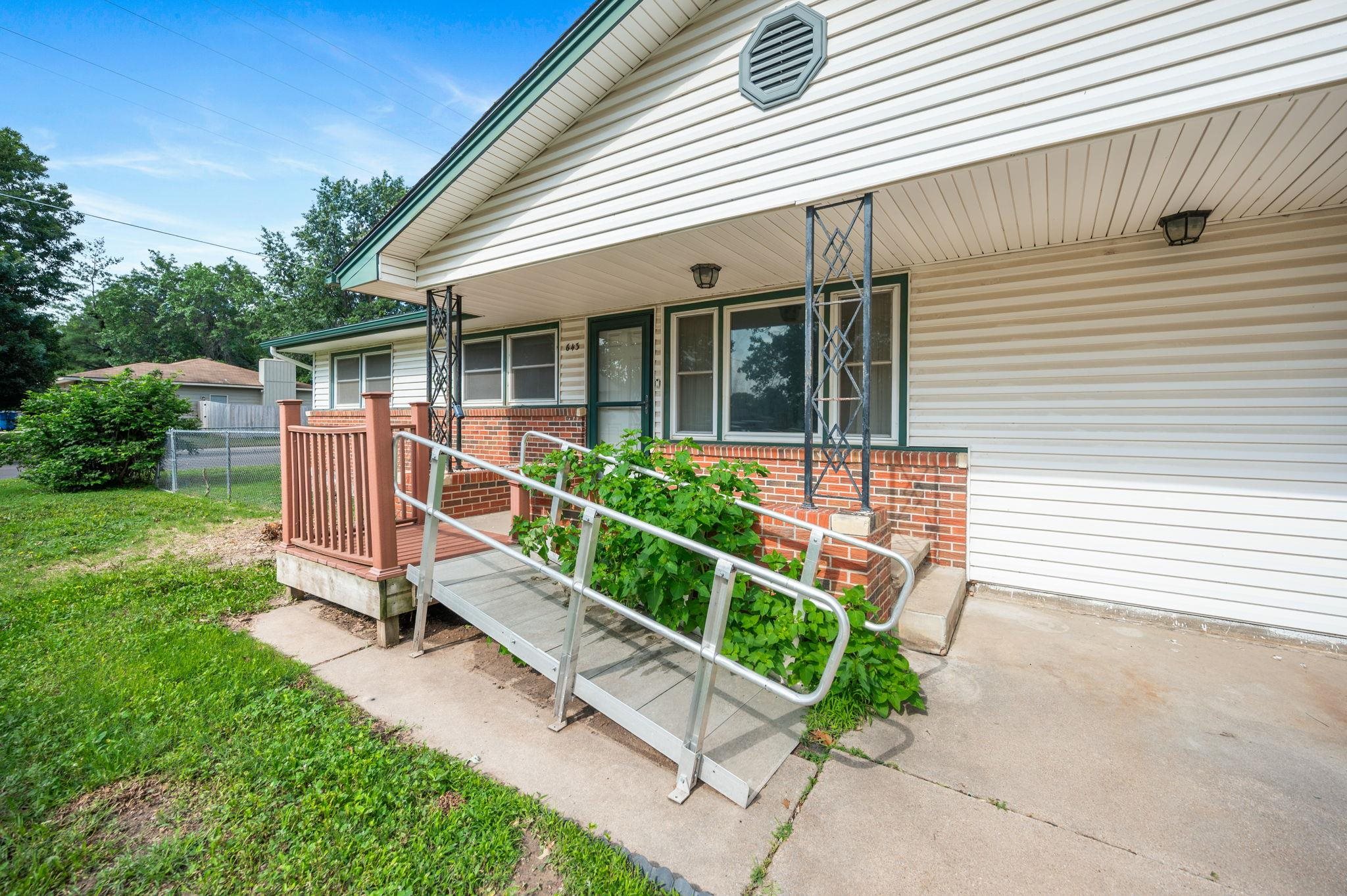 643 N Atherton St, Maize, Kansas image 6