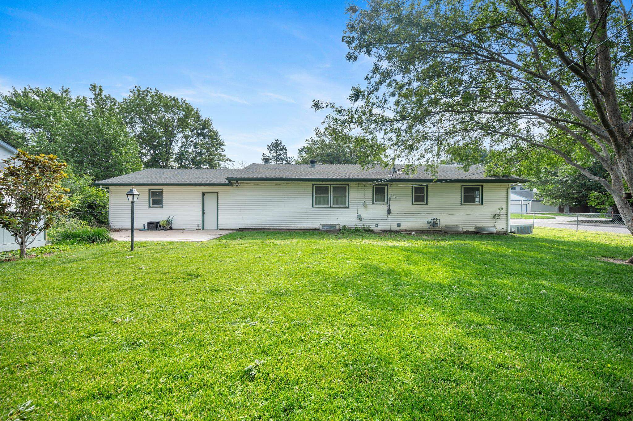 643 N Atherton St, Maize, Kansas image 31