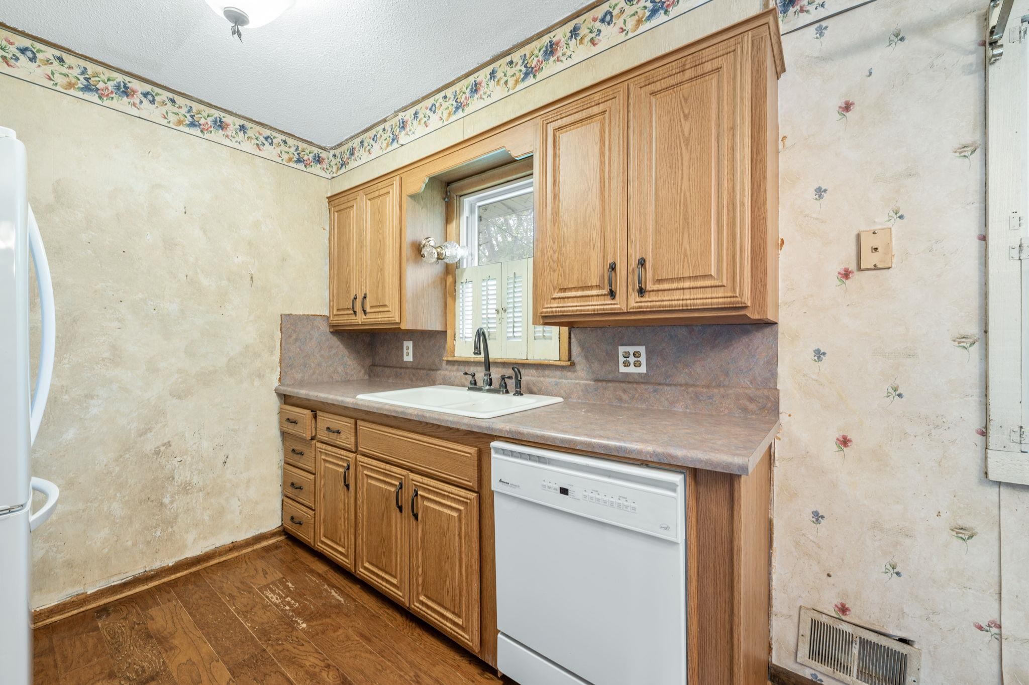643 N Atherton St, Maize, Kansas image 15