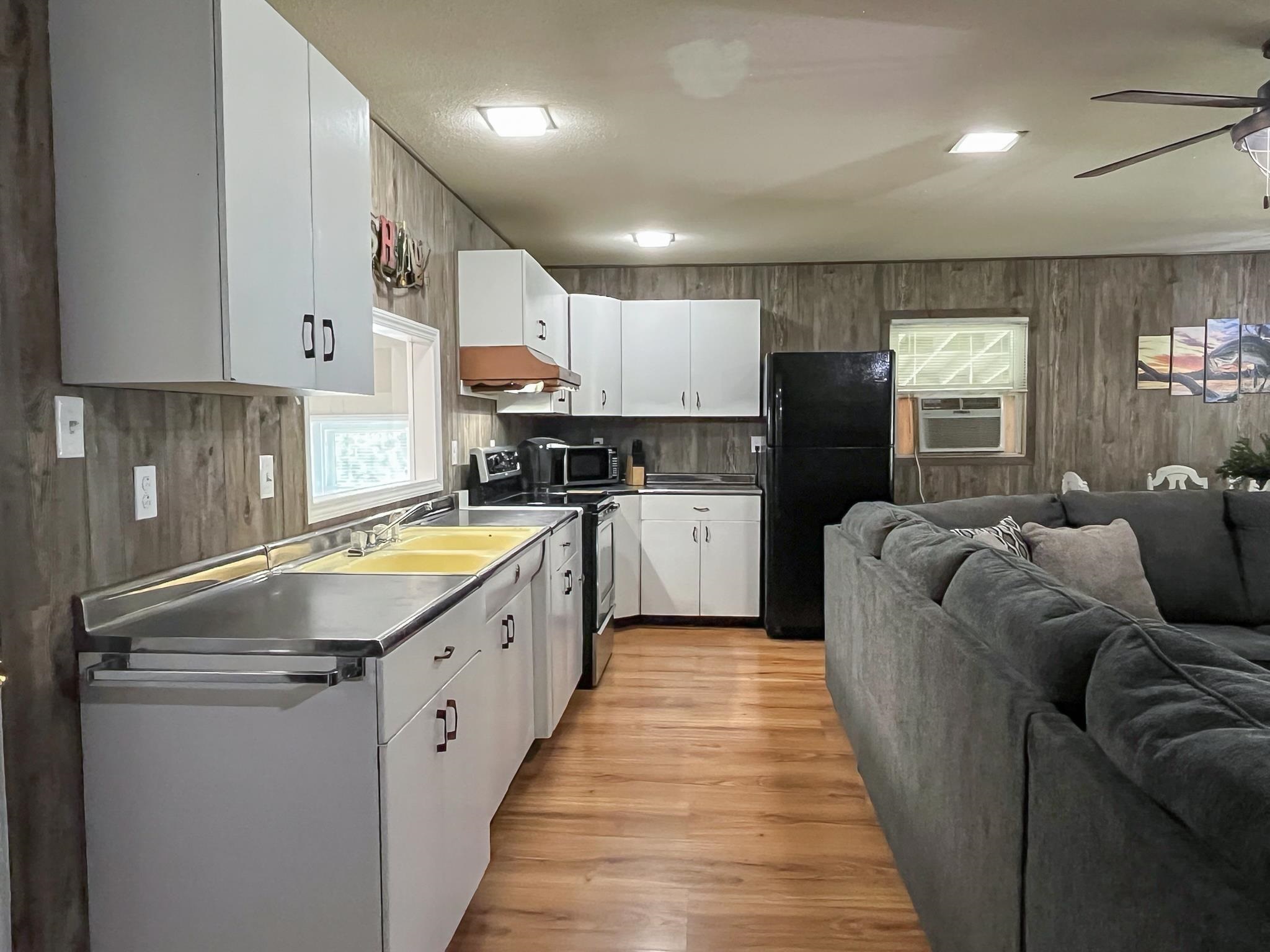 205 N Sunset Terrace, Toronto, Virginia image 16