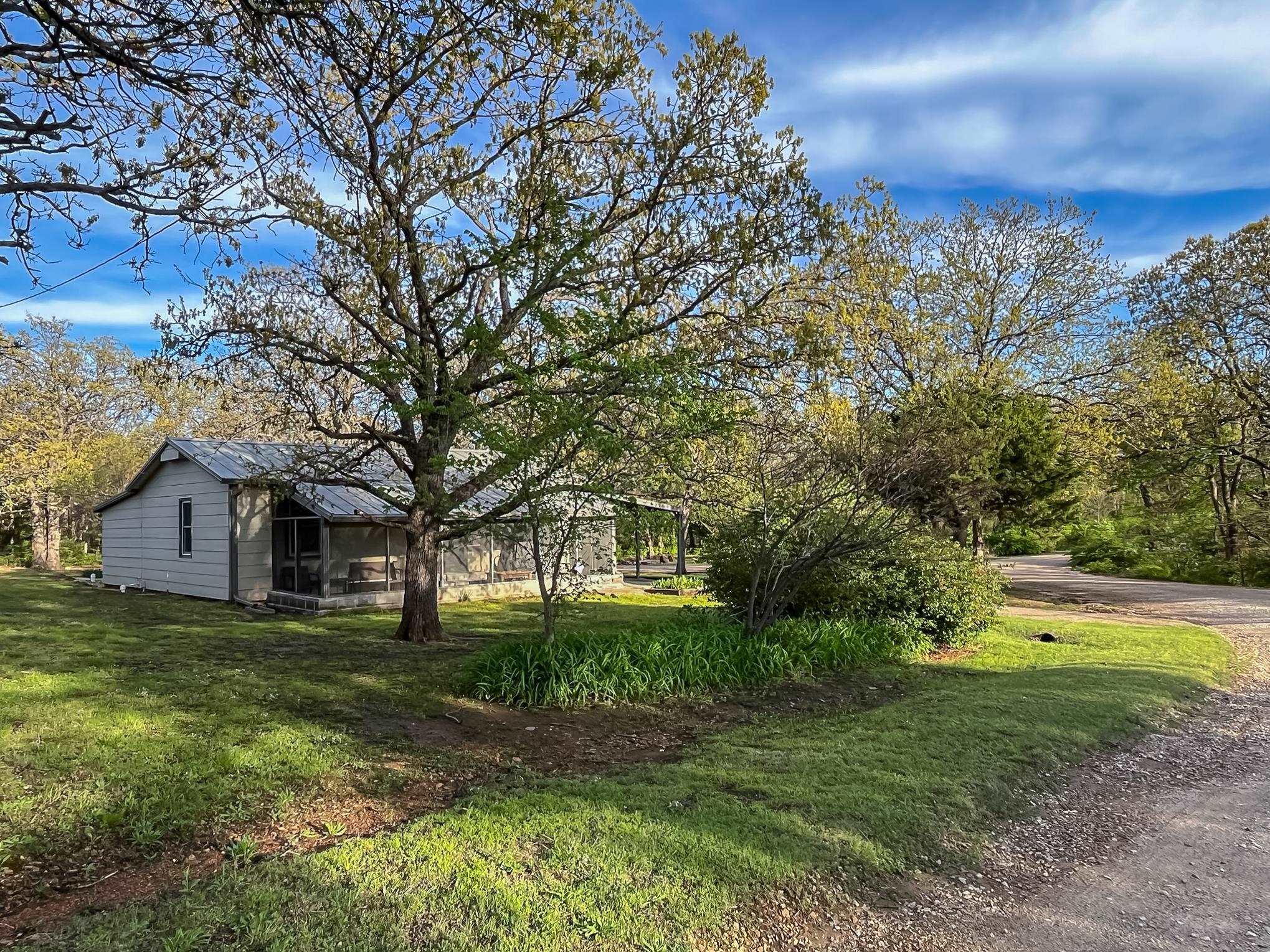 205 N Sunset Terrace, Toronto, Virginia image 2