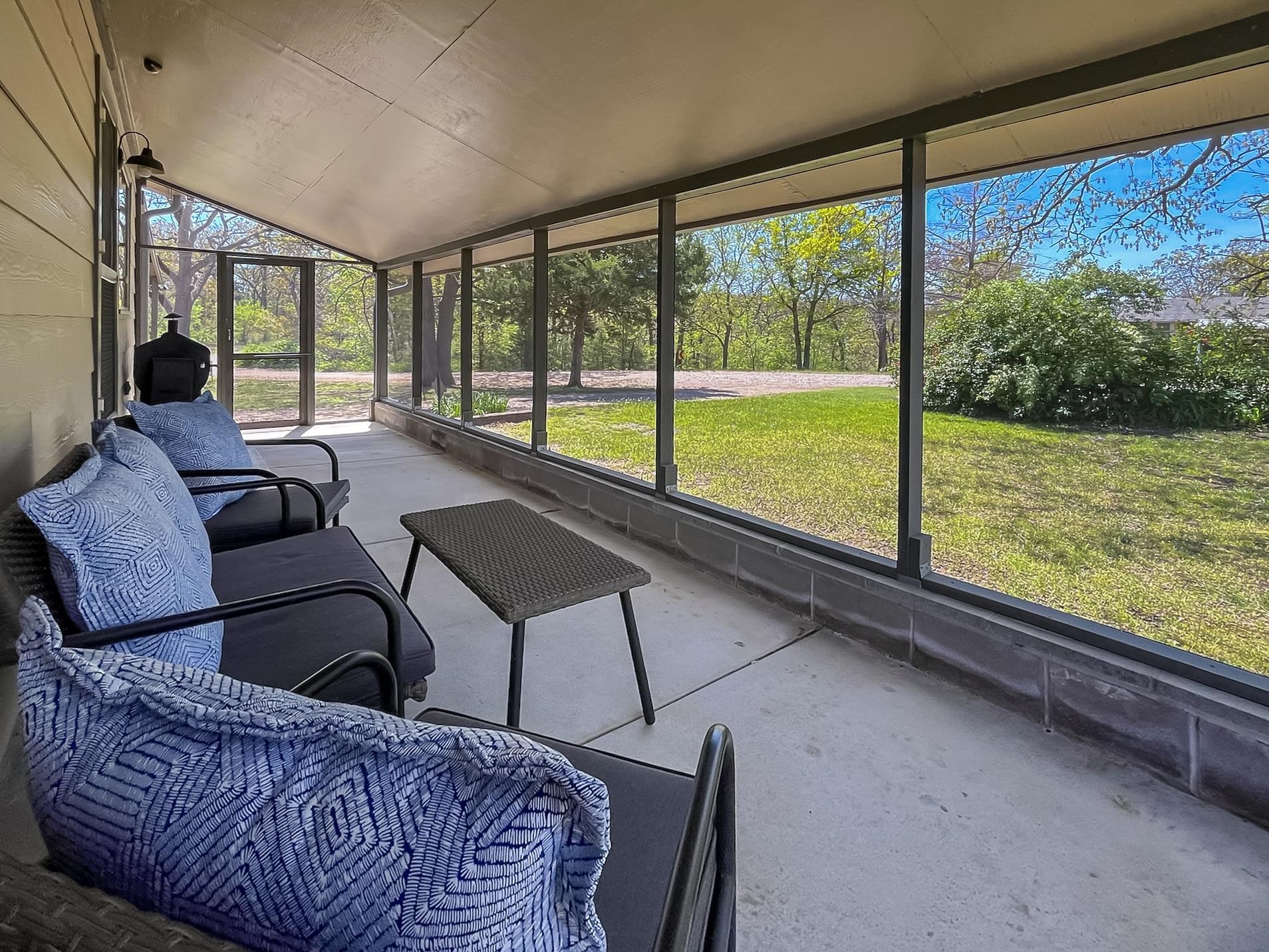 205 N Sunset Terrace, Toronto, Virginia image 4