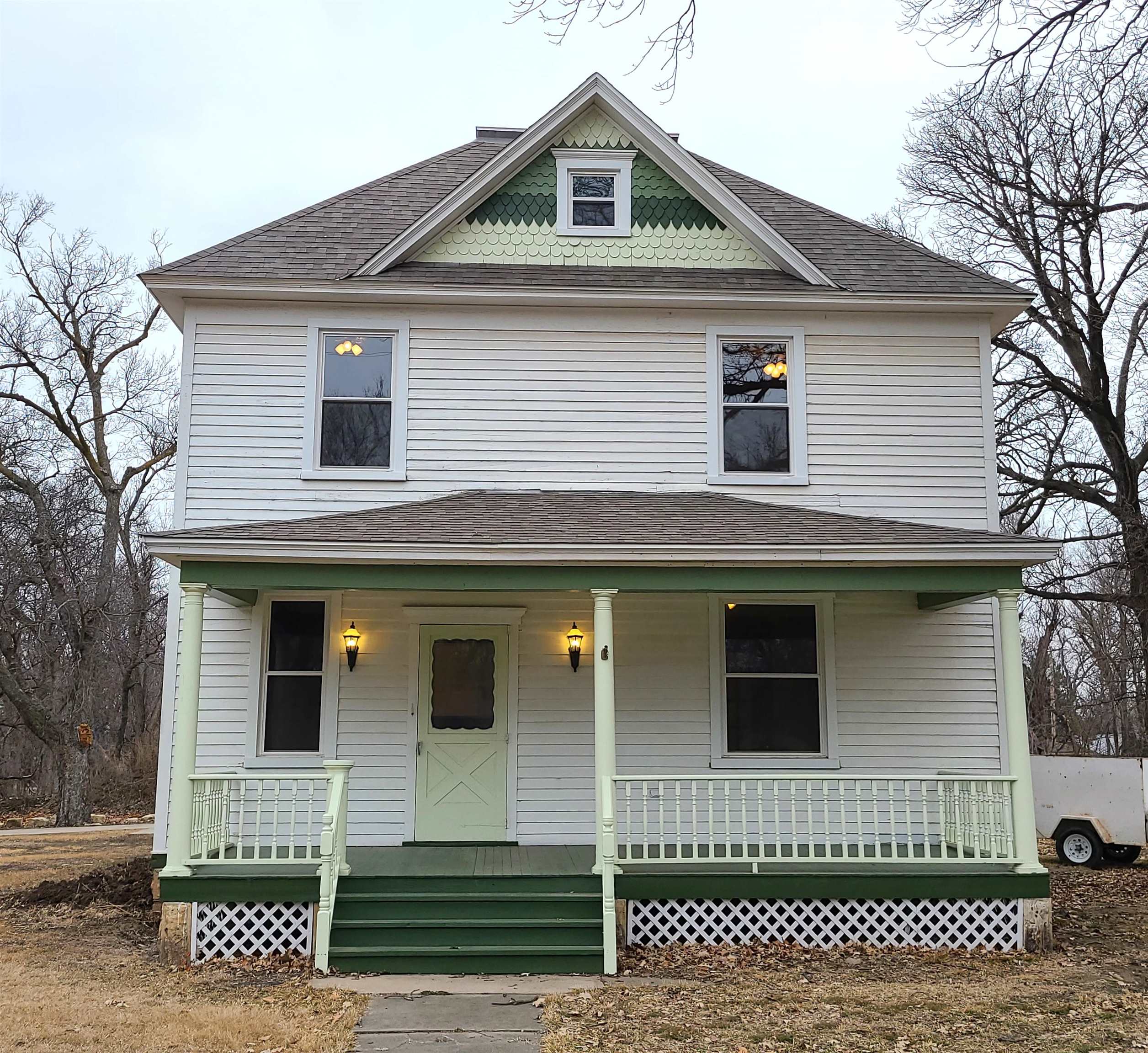 324 W Swensson Ave, Lindsborg, Kansas image 1