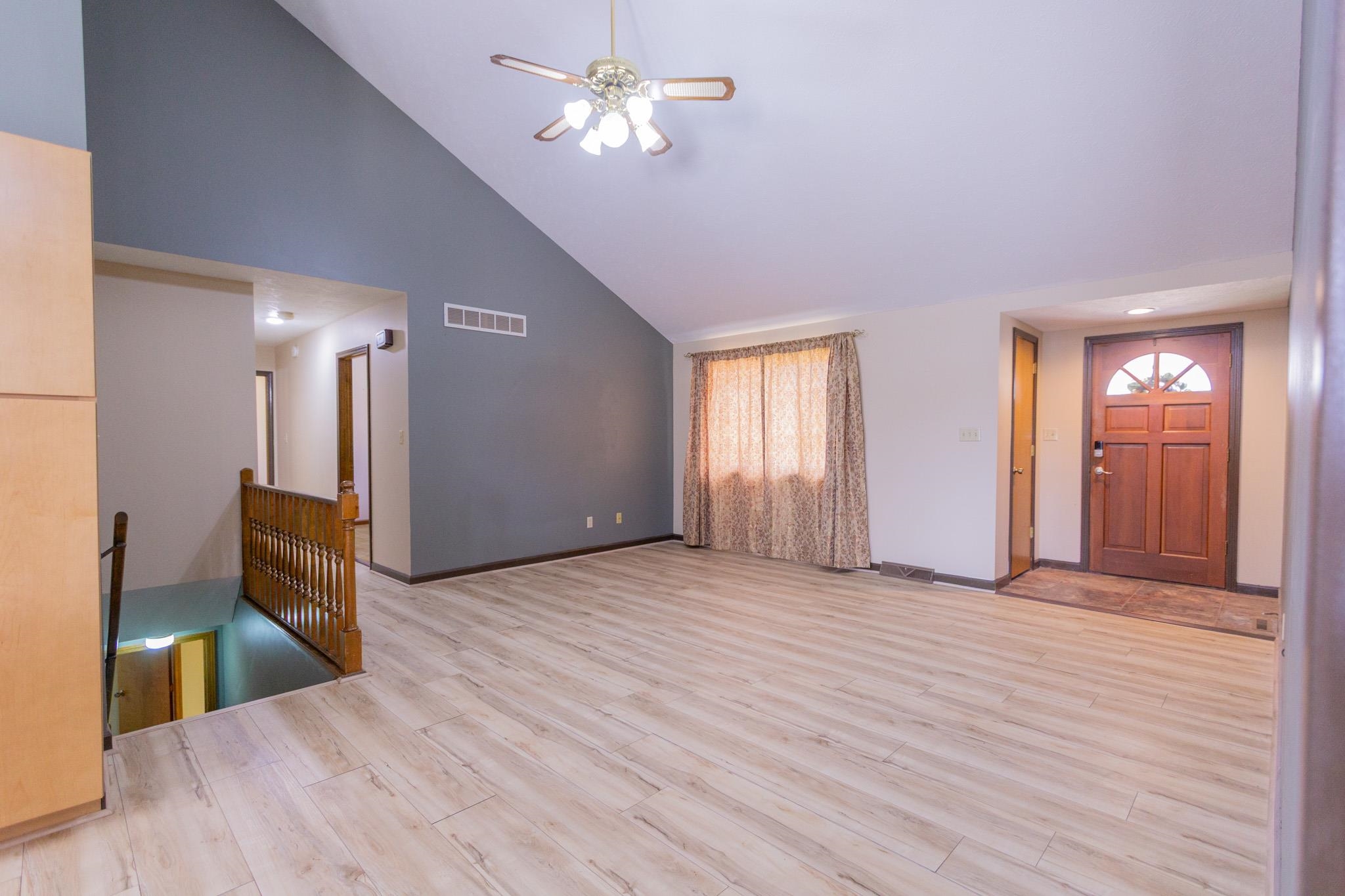 2430 Village Ln, Salina, Kansas image 14