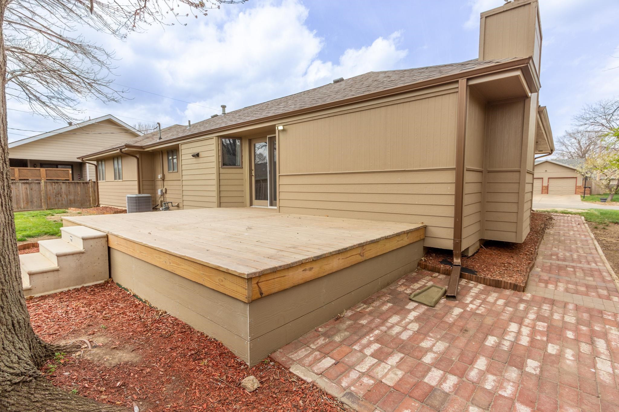 2430 Village Ln, Salina, Kansas image 35