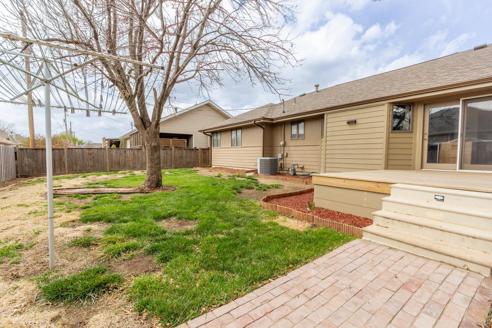 2430 Village Ln, Salina, Kansas image 33