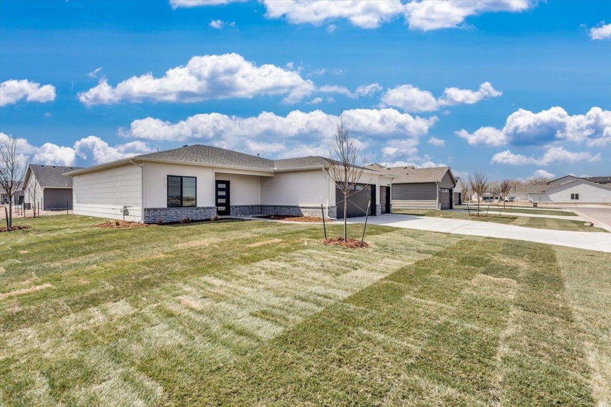 5475 Briskbay St, Maize, Kansas image 3