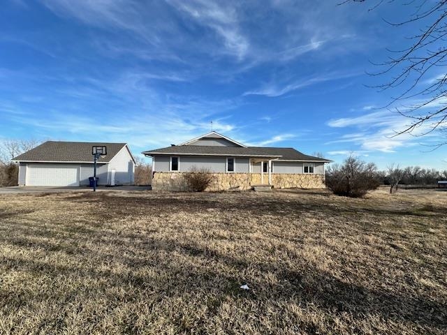 24601 W Pheasant Ct, Viola, Kansas image 2