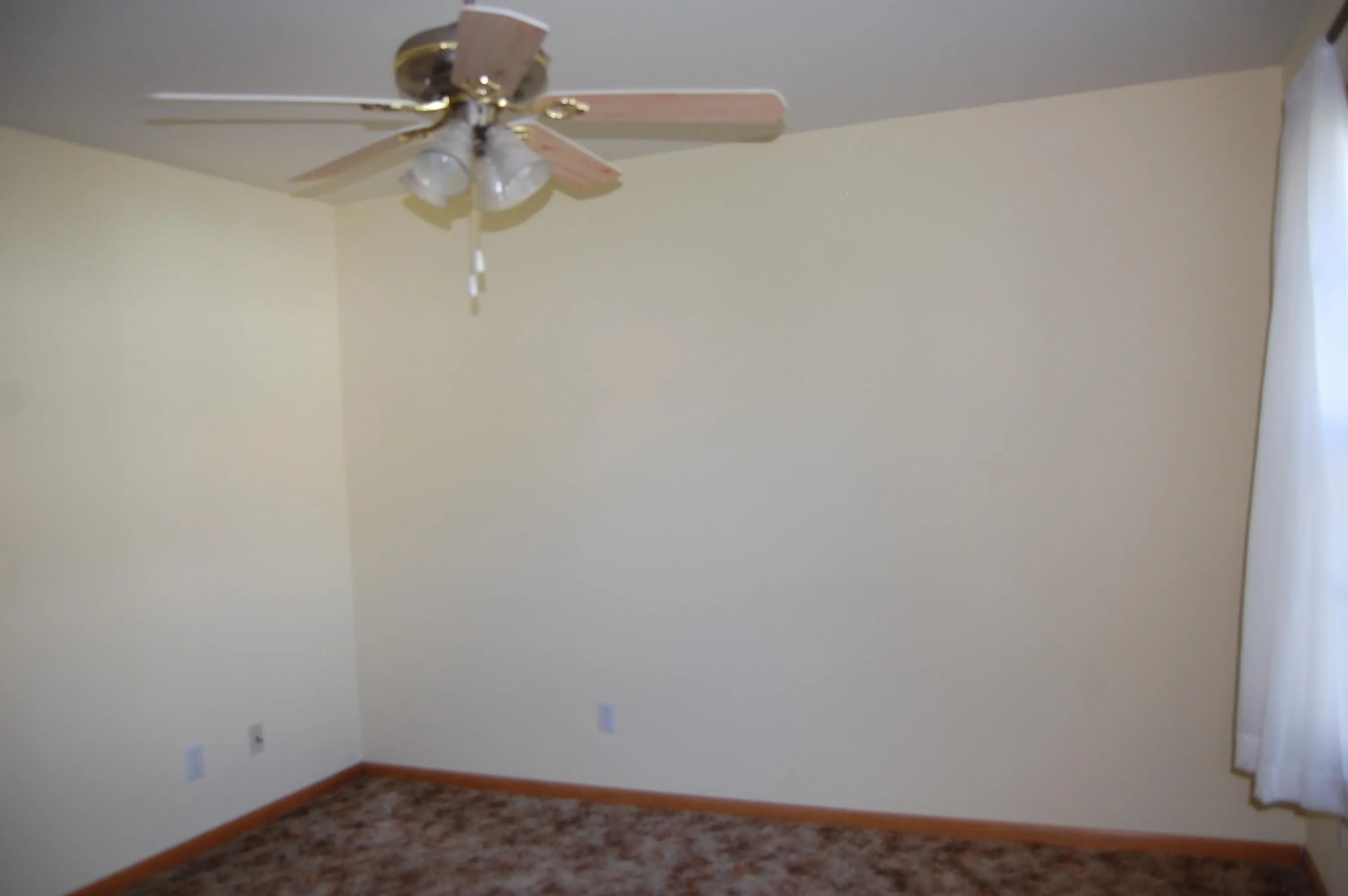 Winfield, Kansas 67156, United States, 2 Bedrooms Bedrooms, ,2 BathroomsBathrooms,Residential,Active,162812