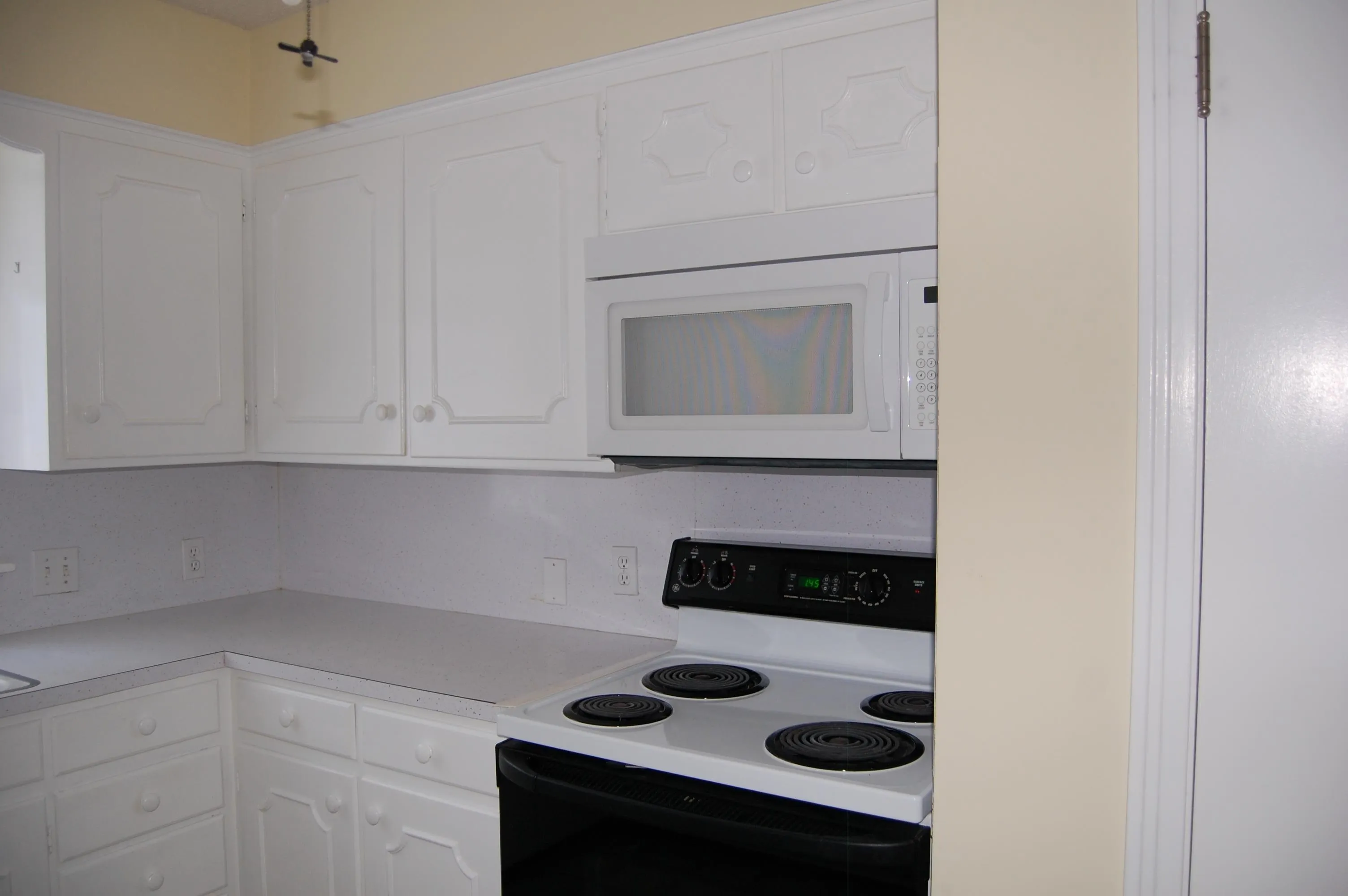 Winfield, Kansas 67156, United States, 2 Bedrooms Bedrooms, ,2 BathroomsBathrooms,Residential,Active,162812