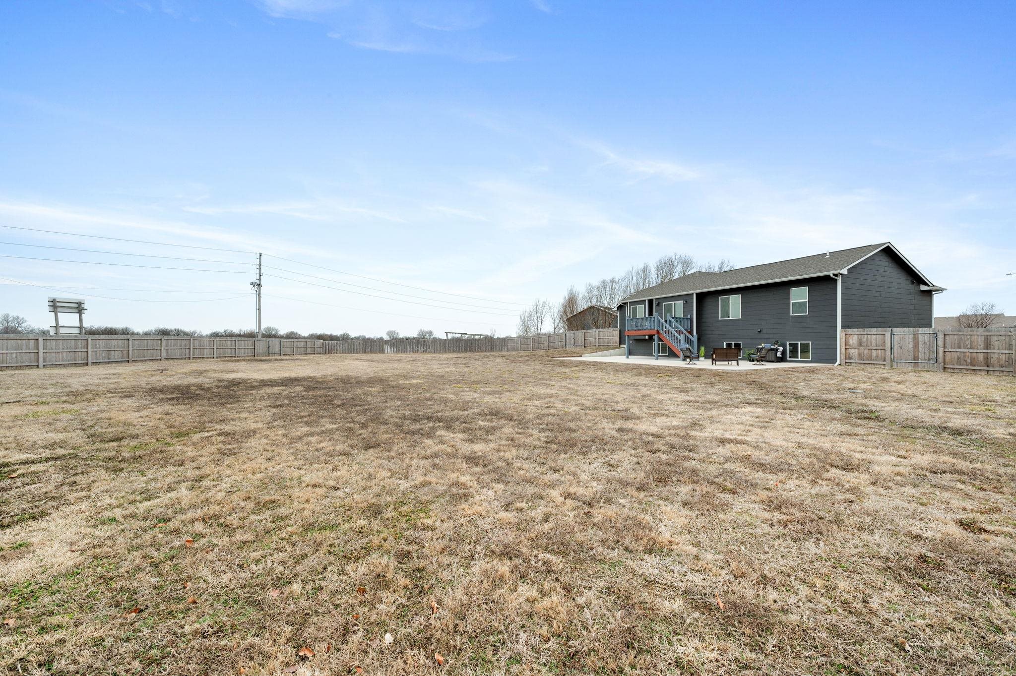 133 Springlake Dr, Newton, Kansas image 31