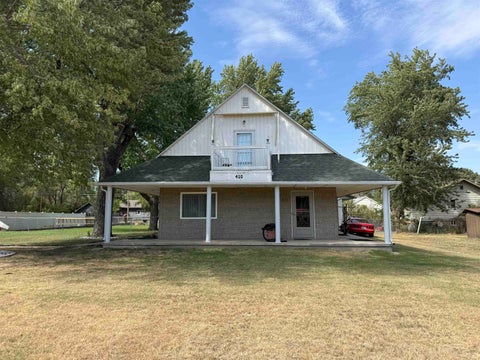 Homes For Sale - 410 W F Ave<br/> Kingman, KS 67068