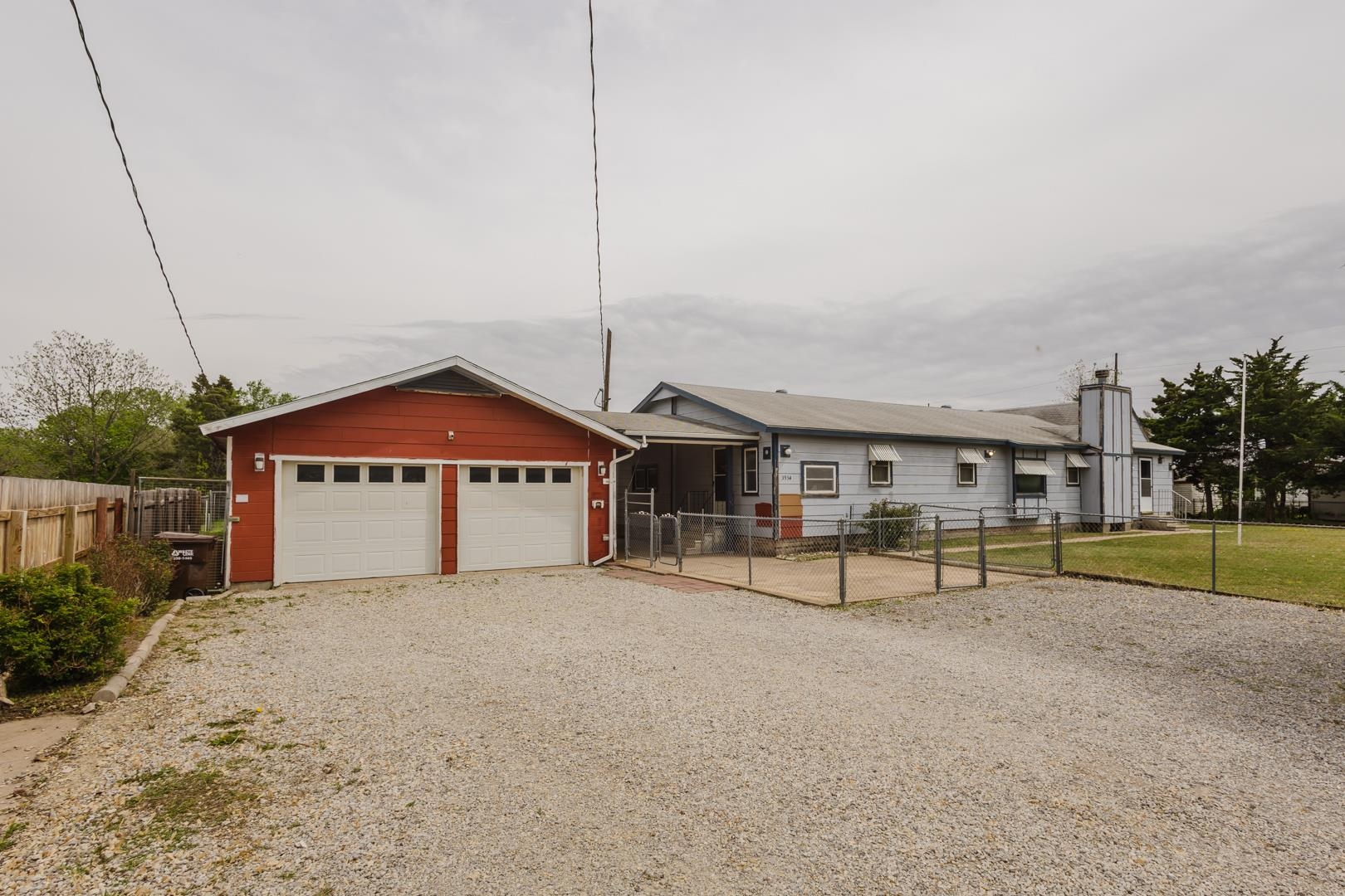 3934 S Young St, Wichita, Kansas image 2