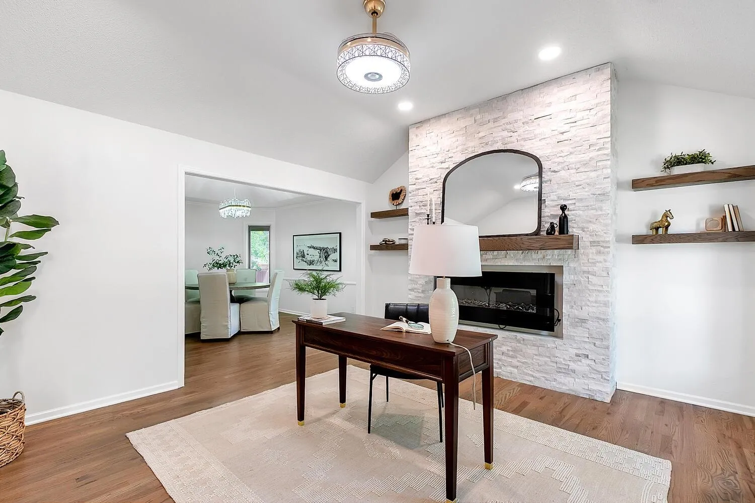 Wichita, Kansas 67206, United States, 4 Bedrooms Bedrooms, ,4 BathroomsBathrooms,Residential,Active,168102