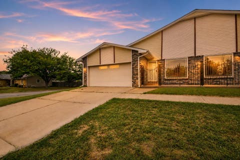 Multifamily For Sale - 8702 E Longlake Cir<br/> Wichita, KS 67207