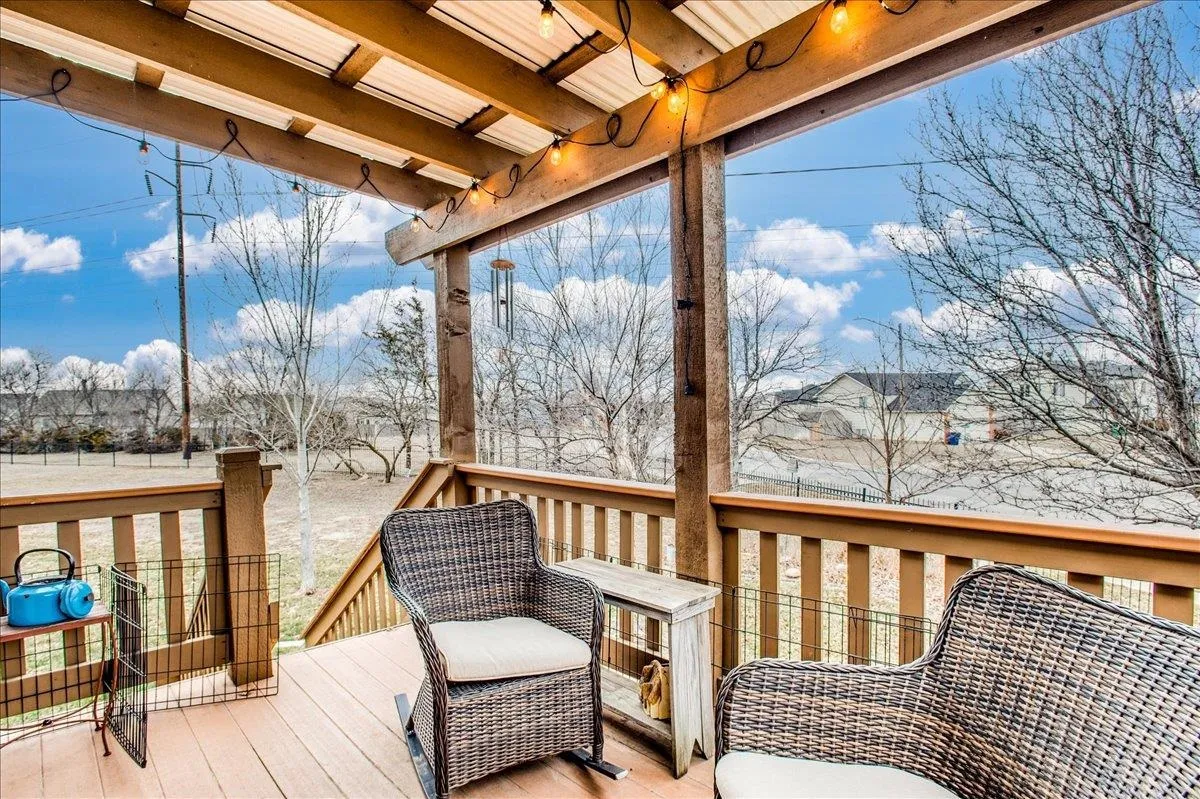 Wichita, Kansas 67207, United States, 3 Bedrooms Bedrooms, ,3 BathroomsBathrooms,Residential,Active,5801