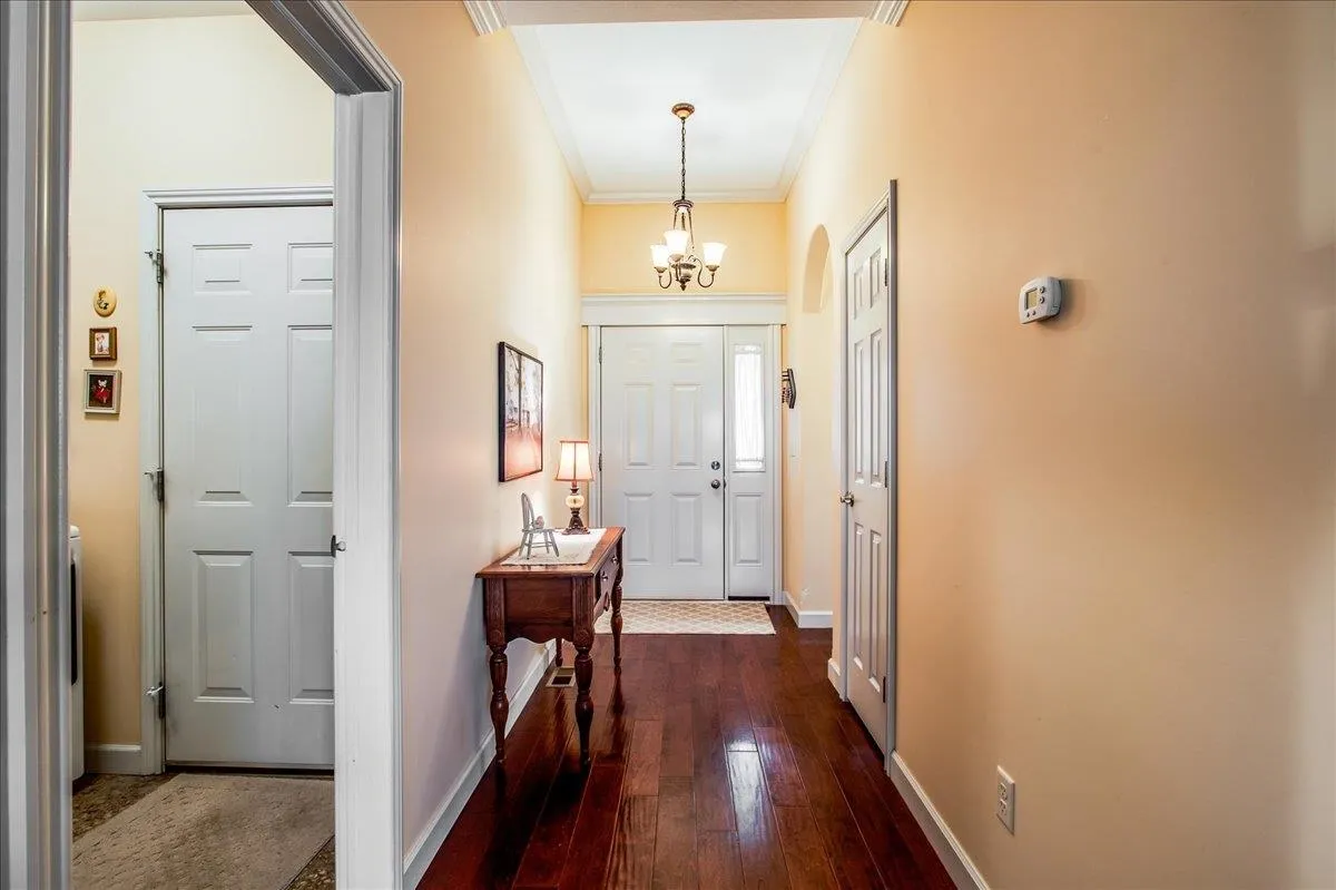 Wichita, Kansas 67207, United States, 3 Bedrooms Bedrooms, ,3 BathroomsBathrooms,Residential,Active,5801