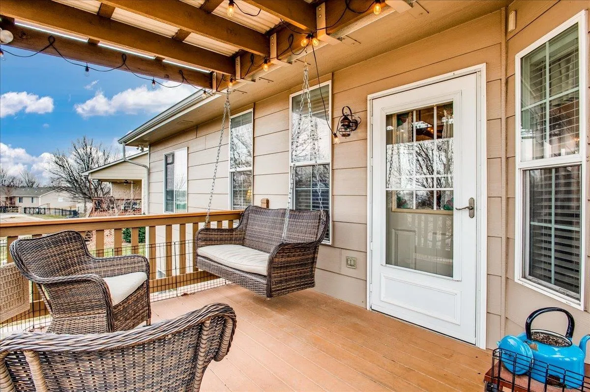 Wichita, Kansas 67207, United States, 3 Bedrooms Bedrooms, ,3 BathroomsBathrooms,Residential,Active,5801