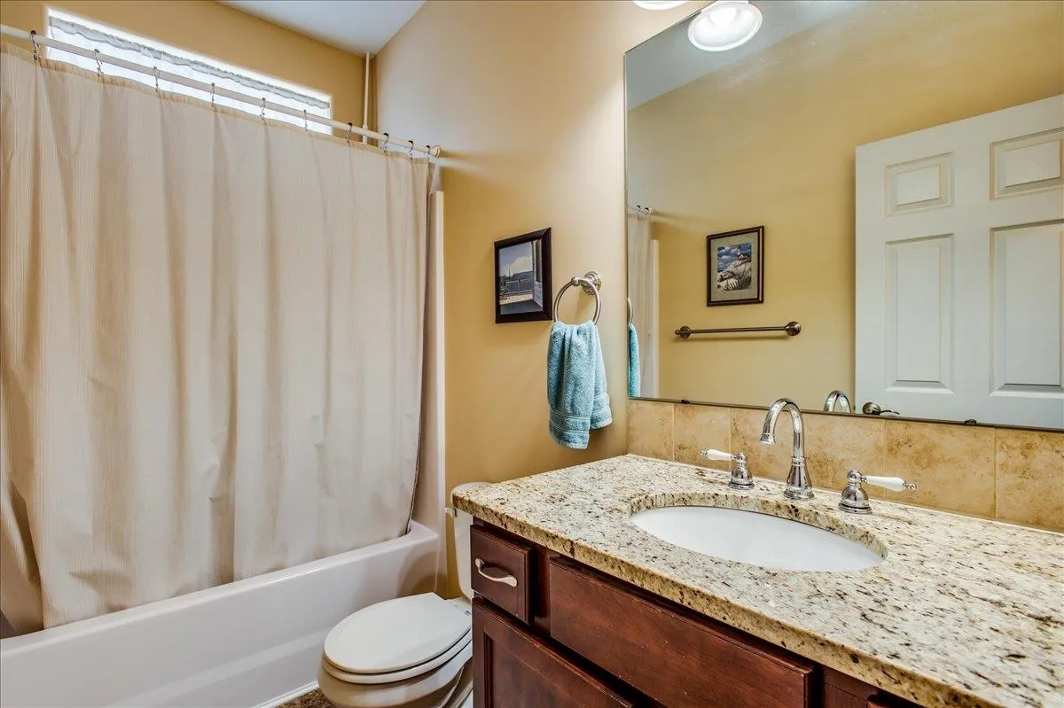 Wichita, Kansas 67207, United States, 3 Bedrooms Bedrooms, ,3 BathroomsBathrooms,Residential,Active,5801