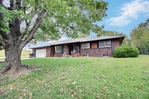 Homes For Sale - 1752 N West Lynn Ave<br/> Wichita, KS 67212