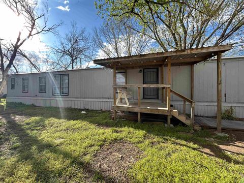 Mobile Home For Sale - 1513 E Idlewild Dr<br/> Sedgwick County, Wichita, KS 67216