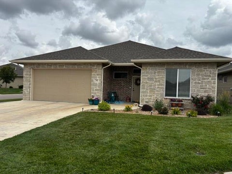 Condo For Sale - 744 N Thornton Ct<br/> Wichita, KS 67235
