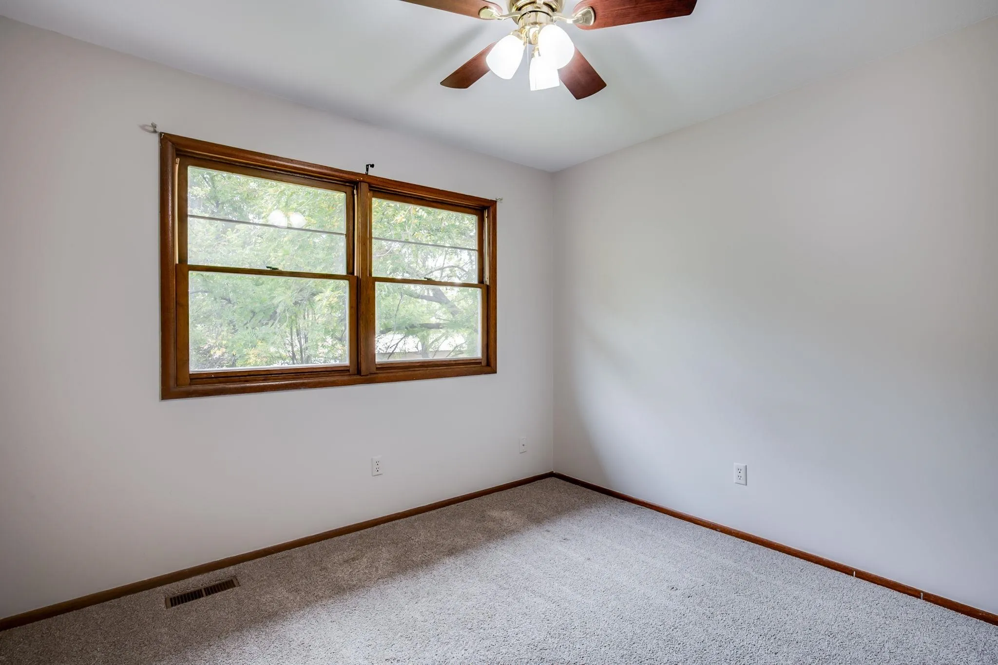 Derby, Kansas 67037, United States, 4 Bedrooms Bedrooms, ,2 BathroomsBathrooms,Residential,Active,219917