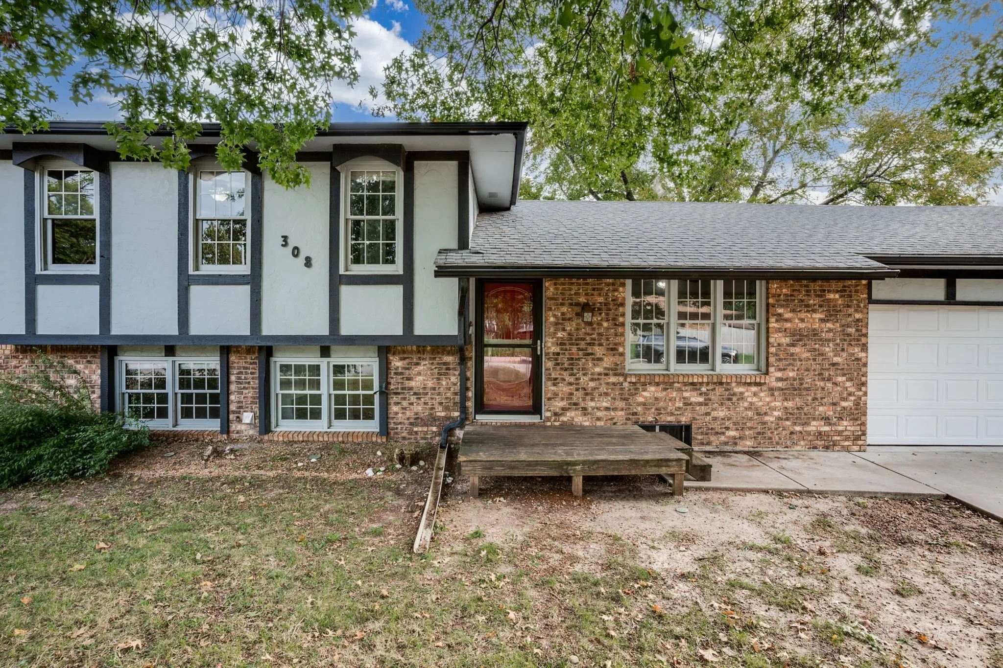 Derby, Kansas 67037, United States, 4 Bedrooms Bedrooms, ,2 BathroomsBathrooms,Residential,Active,219917