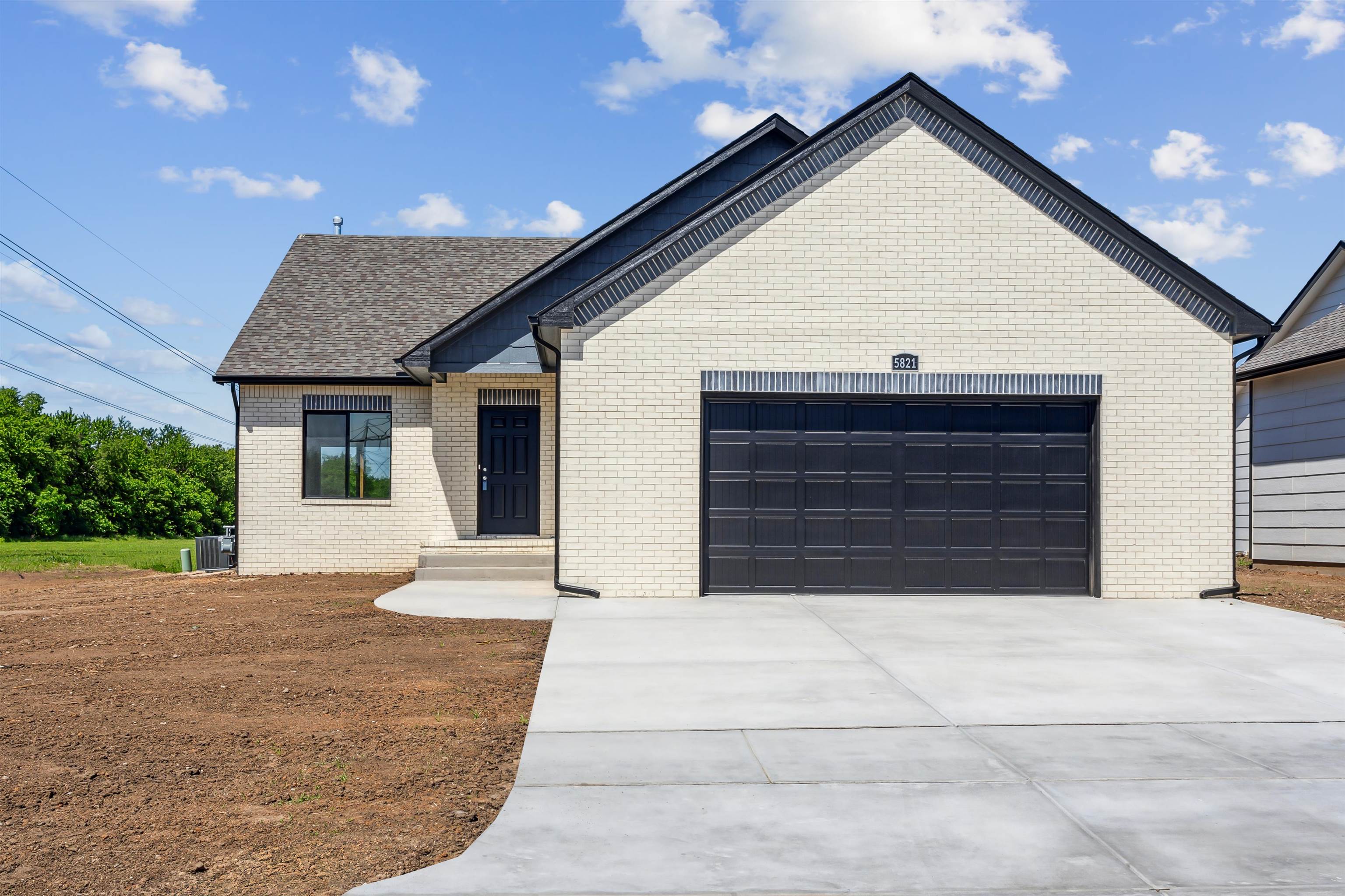 5821 N Newport St, Park City, Kansas image 1
