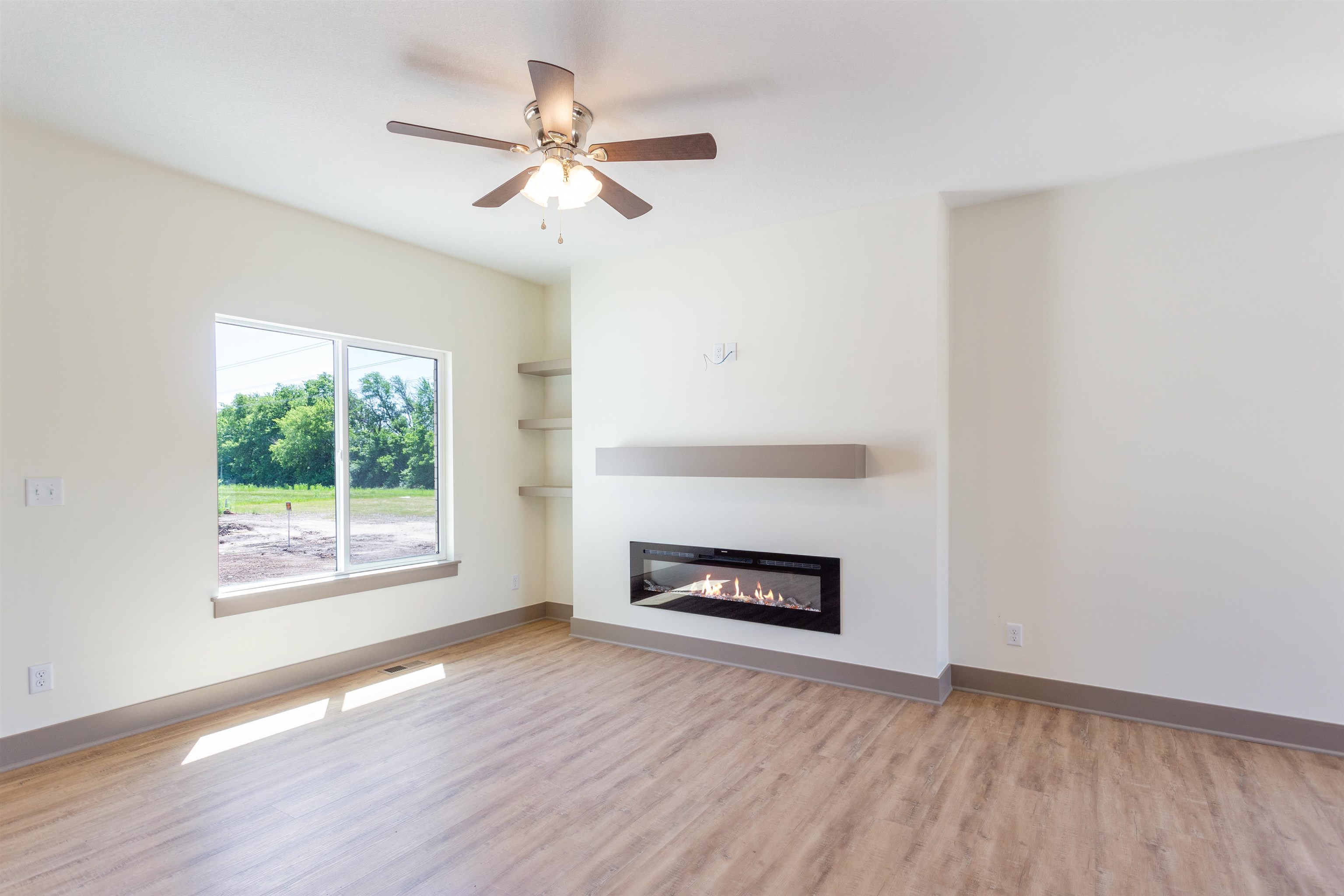 5821 N Newport St, Park City, Kansas image 5