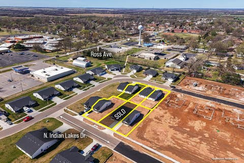 Multifamily For Sale - 185 N Indian Lakes Dr & 4 Additional Units Dr<br/> Clearwater, KS 67026