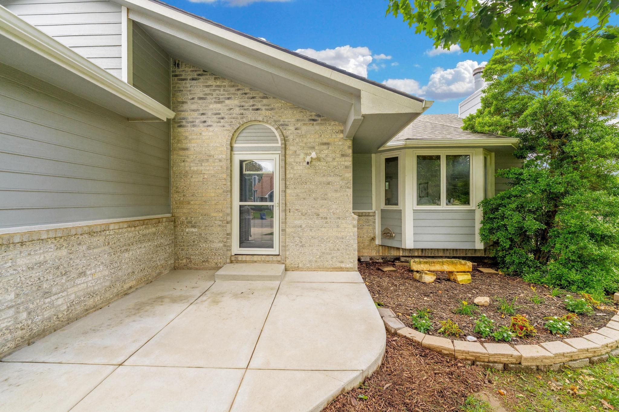 1714 N Shefford St, Wichita, Virginia image 3