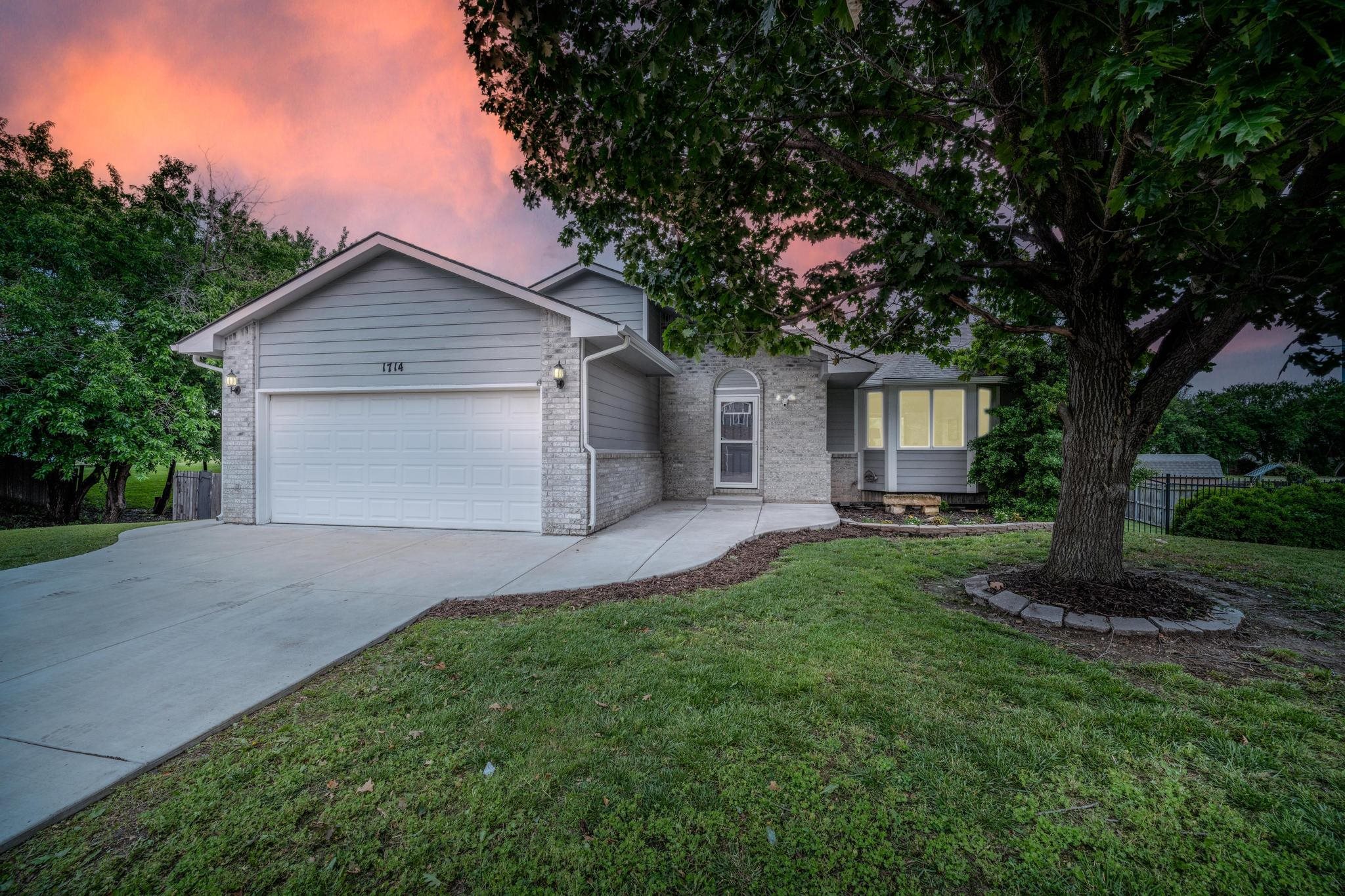 1714 N Shefford St, Wichita, Virginia image 4