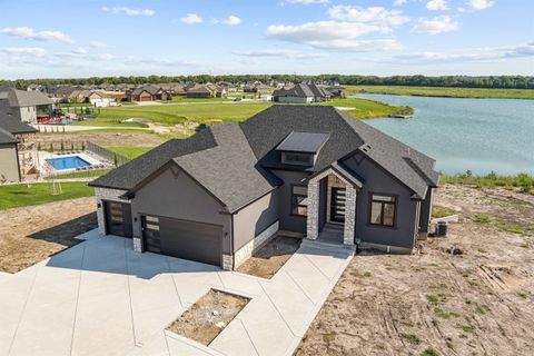 Homes For Sale - 2905 Malibu Dr<br/> Salina, KS 67401