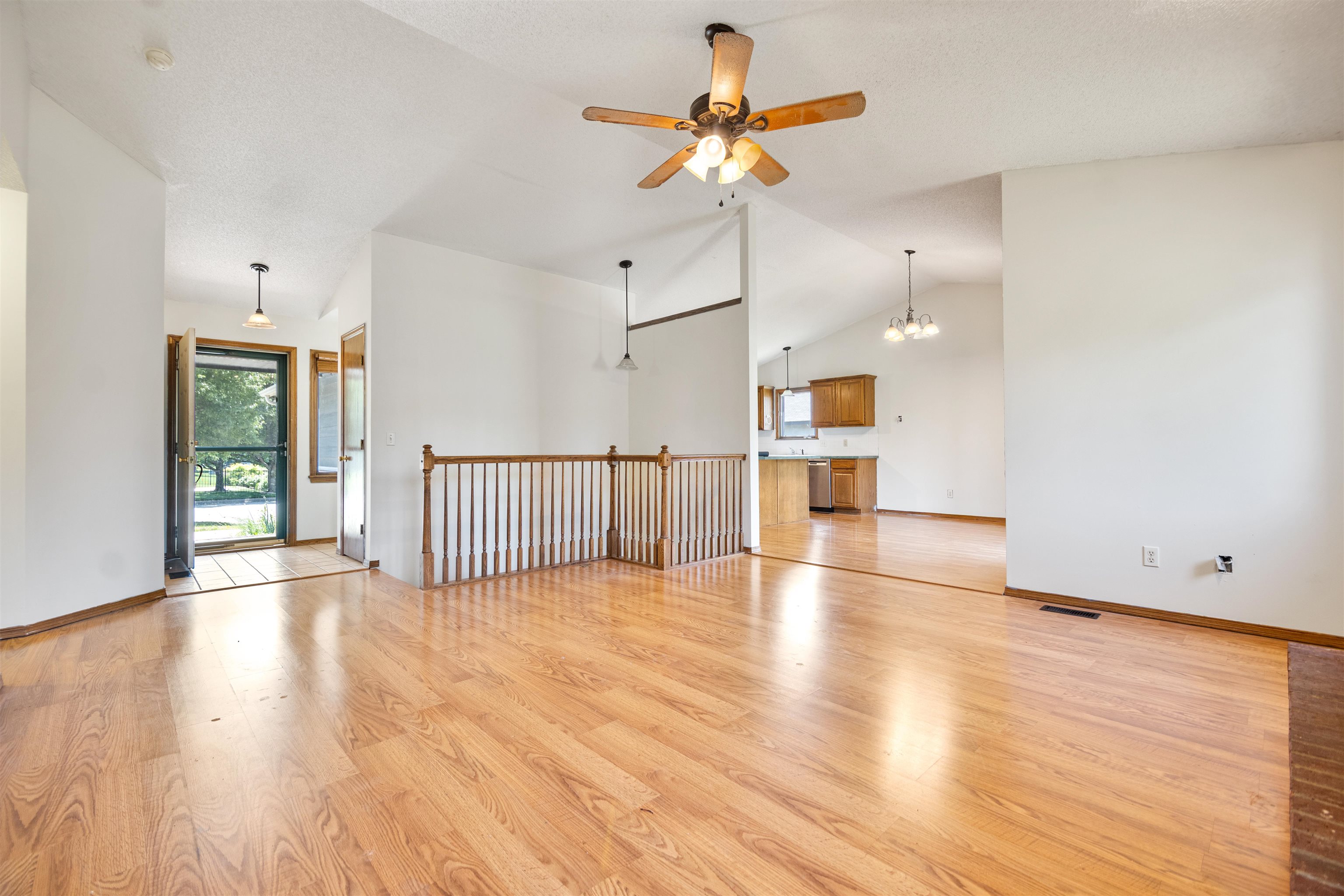 11818 W Dora St, Wichita, Kansas image 3