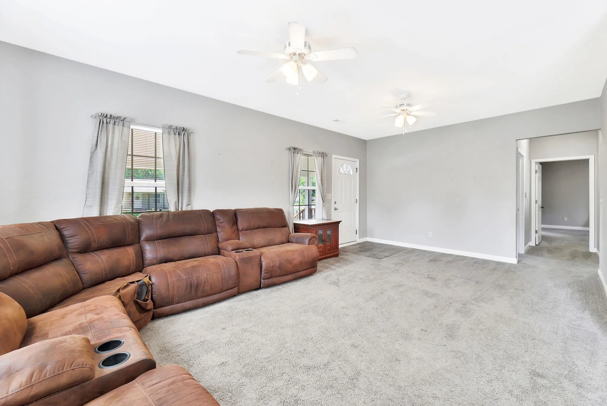 El Dorado, Kansas 67042, United States, 3 Bedrooms Bedrooms, ,2 BathroomsBathrooms,Residential,Pending,166047