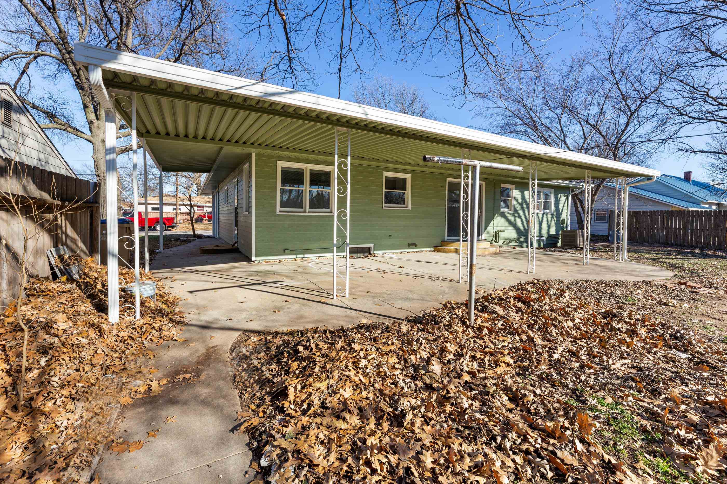 115 N Randall St, Mount Hope, Kansas image 33