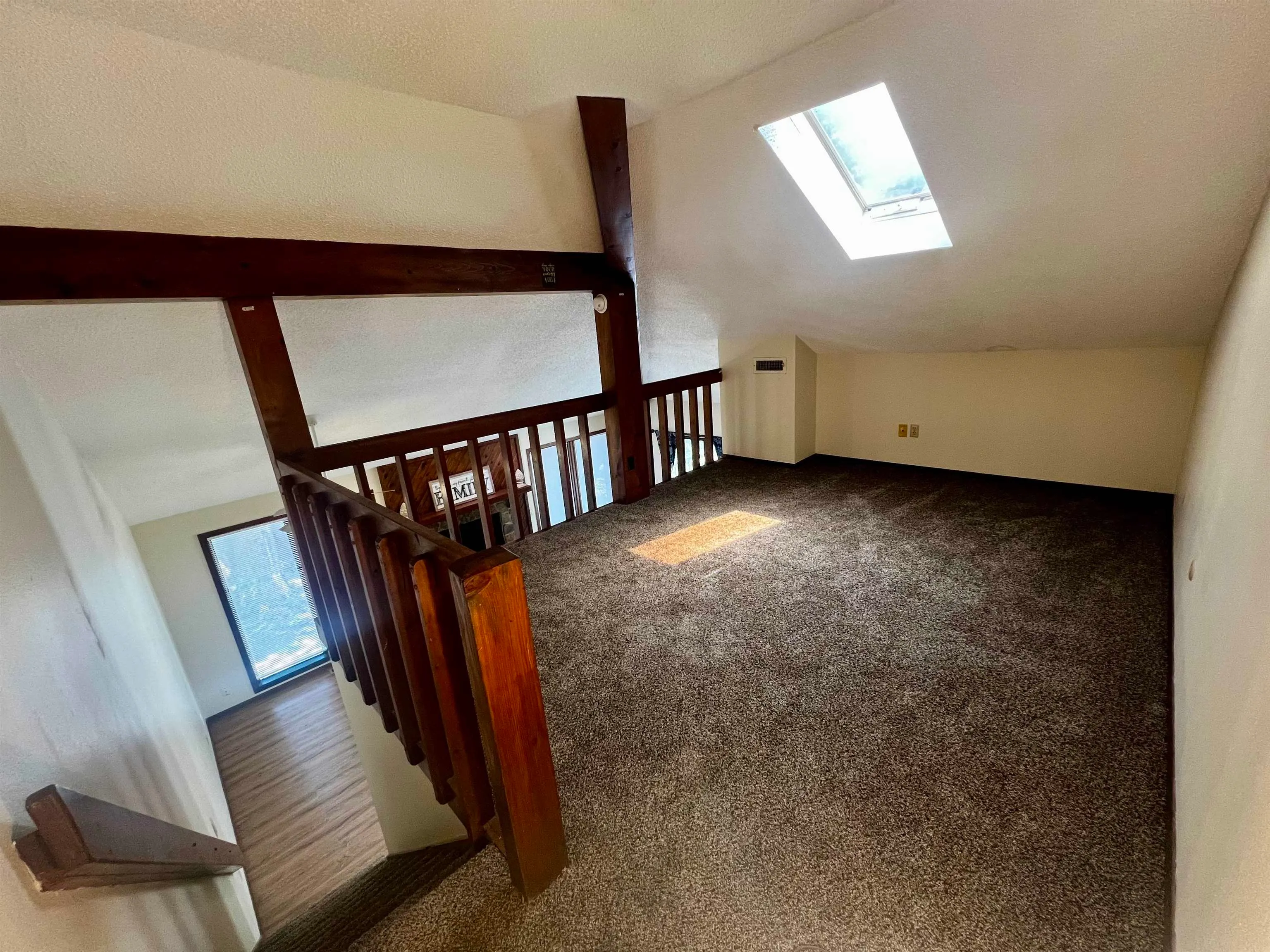 Wichita, Kansas 67215, United States, 2 Bedrooms Bedrooms, ,2 BathroomsBathrooms,Residential,Active,149853