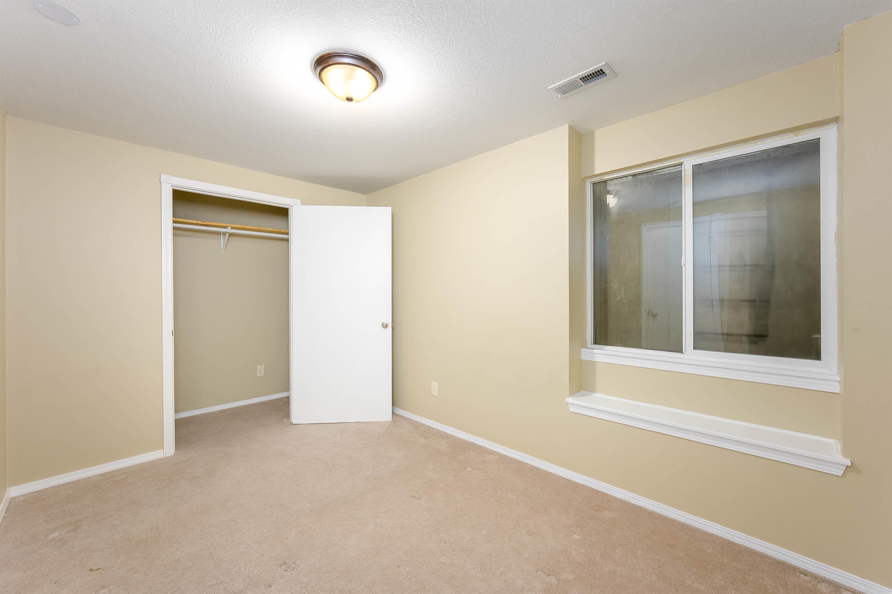 763 E Peach Ave, Haysville, Kansas image 15