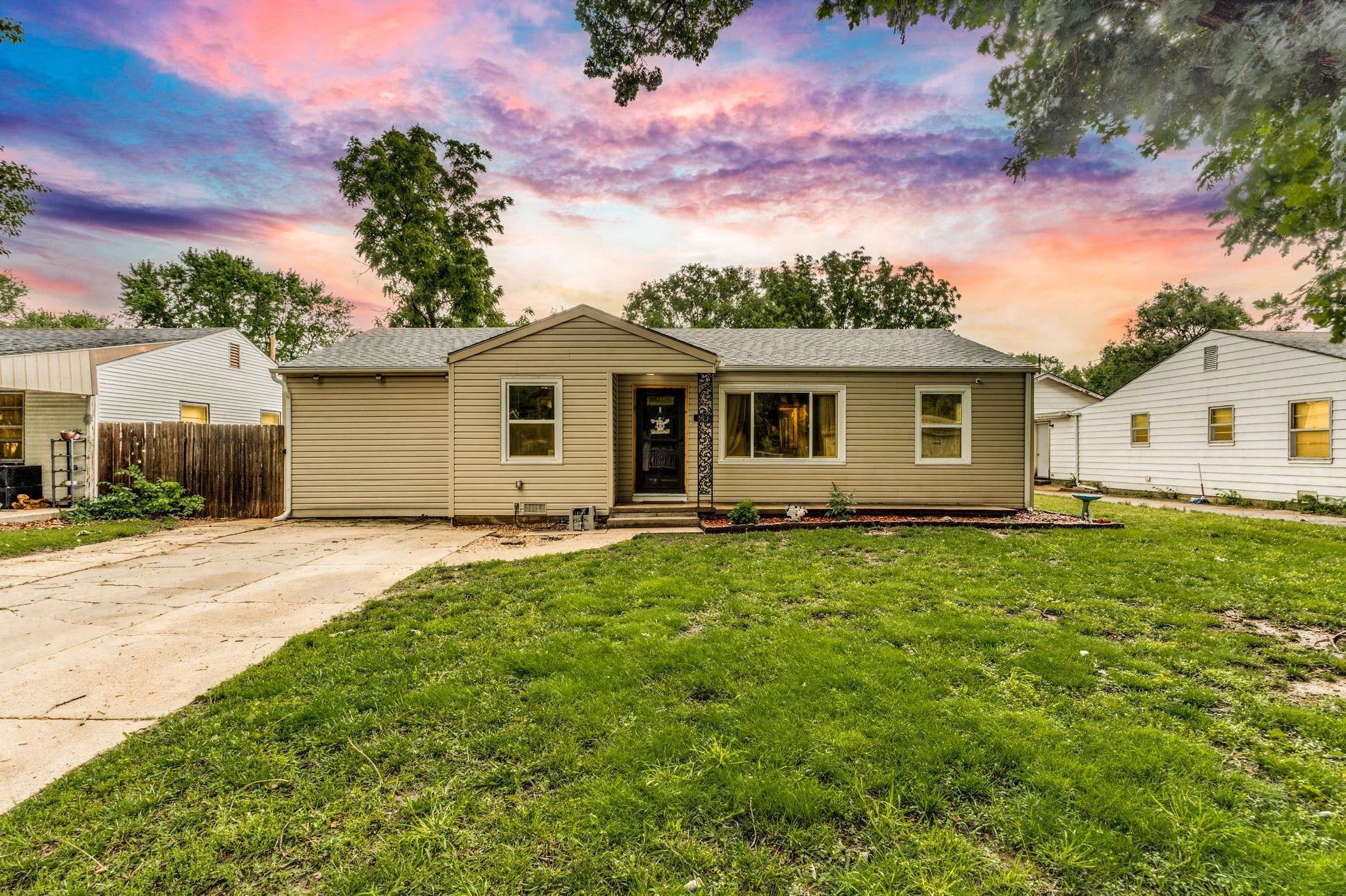400 S Hungerford Ave, Haysville, Kansas image 1