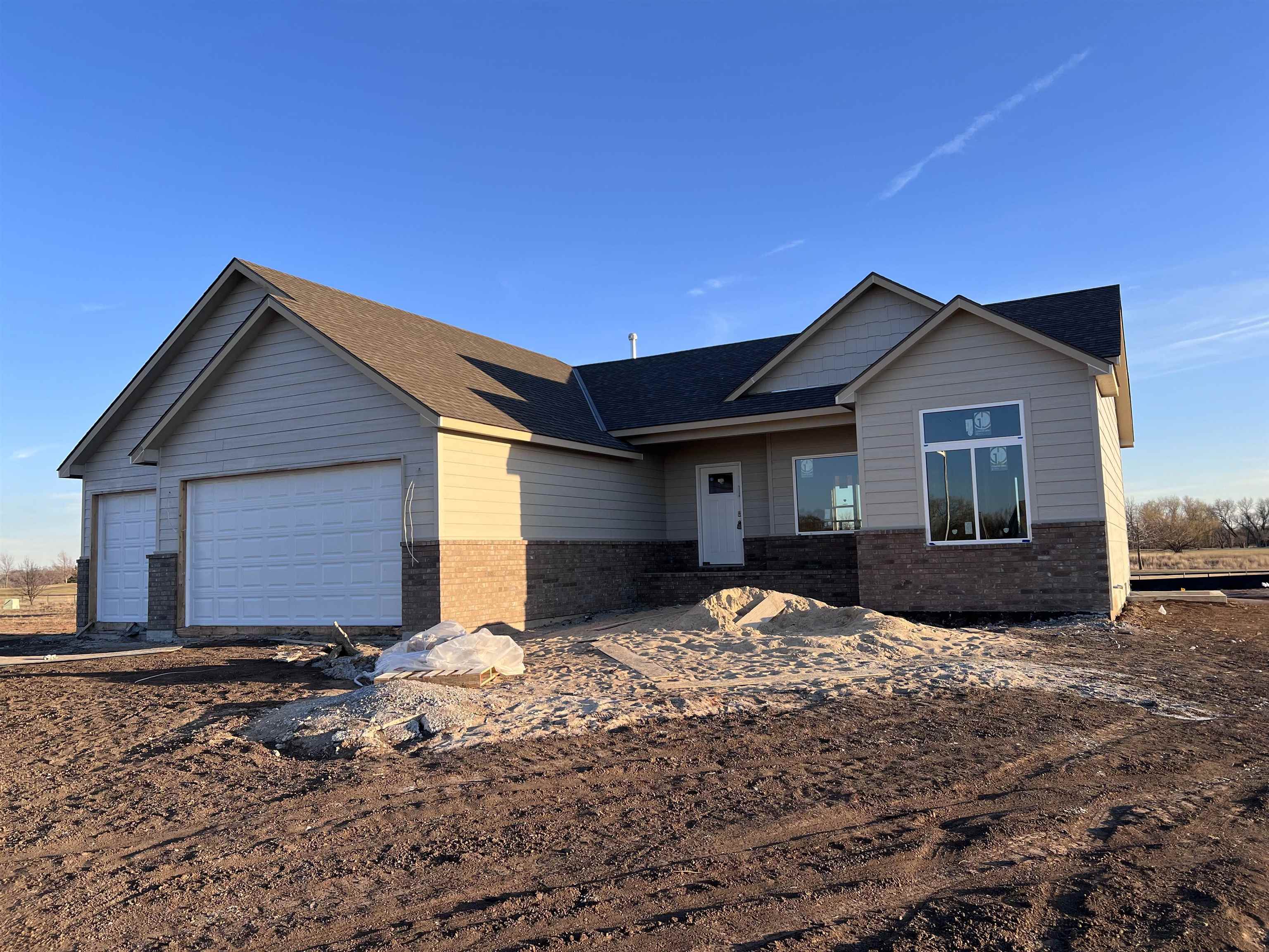 Cheney, Kansas 67025, United States, 3 Bedrooms Bedrooms, ,2 BathroomsBathrooms,Residential,Pending,64848