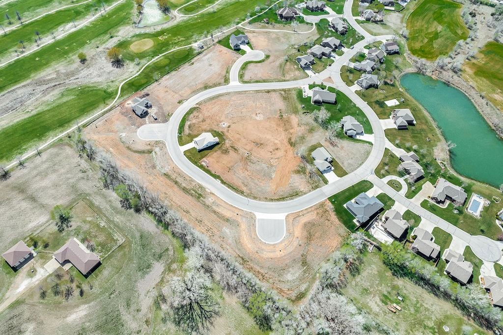 Cheney, Kansas 67025, United States, 3 Bedrooms Bedrooms, ,2 BathroomsBathrooms,Residential,Pending,64848