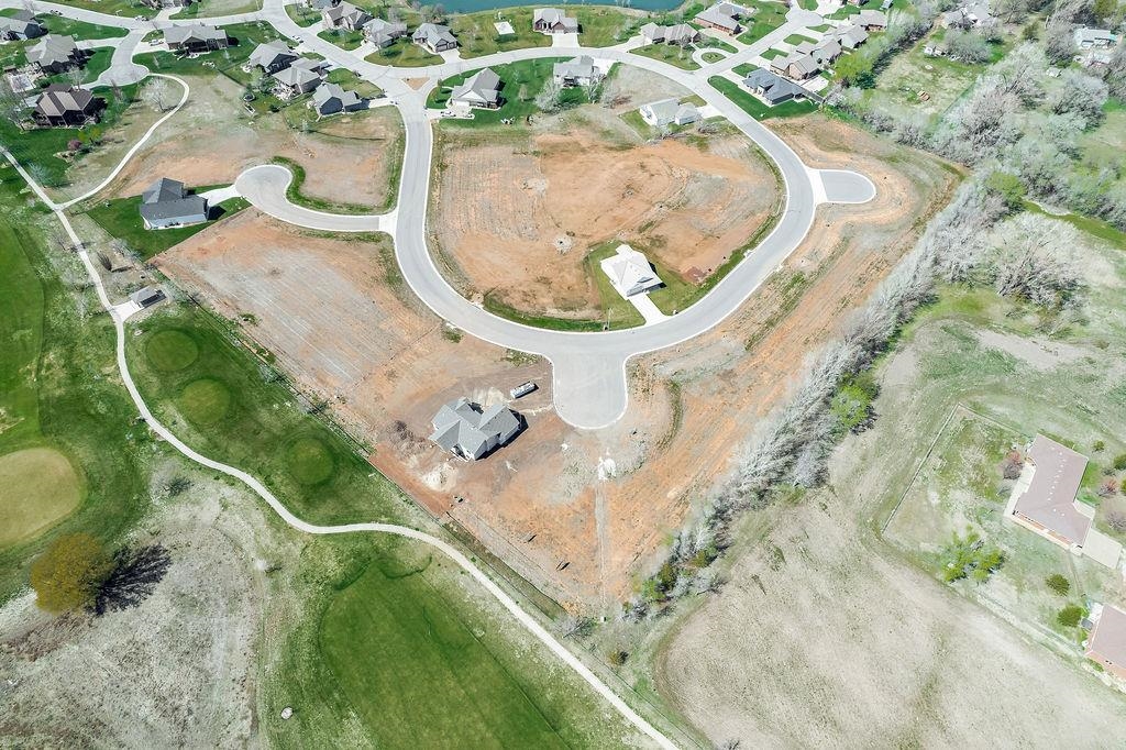 Cheney, Kansas 67025, United States, 3 Bedrooms Bedrooms, ,2 BathroomsBathrooms,Residential,Pending,64848