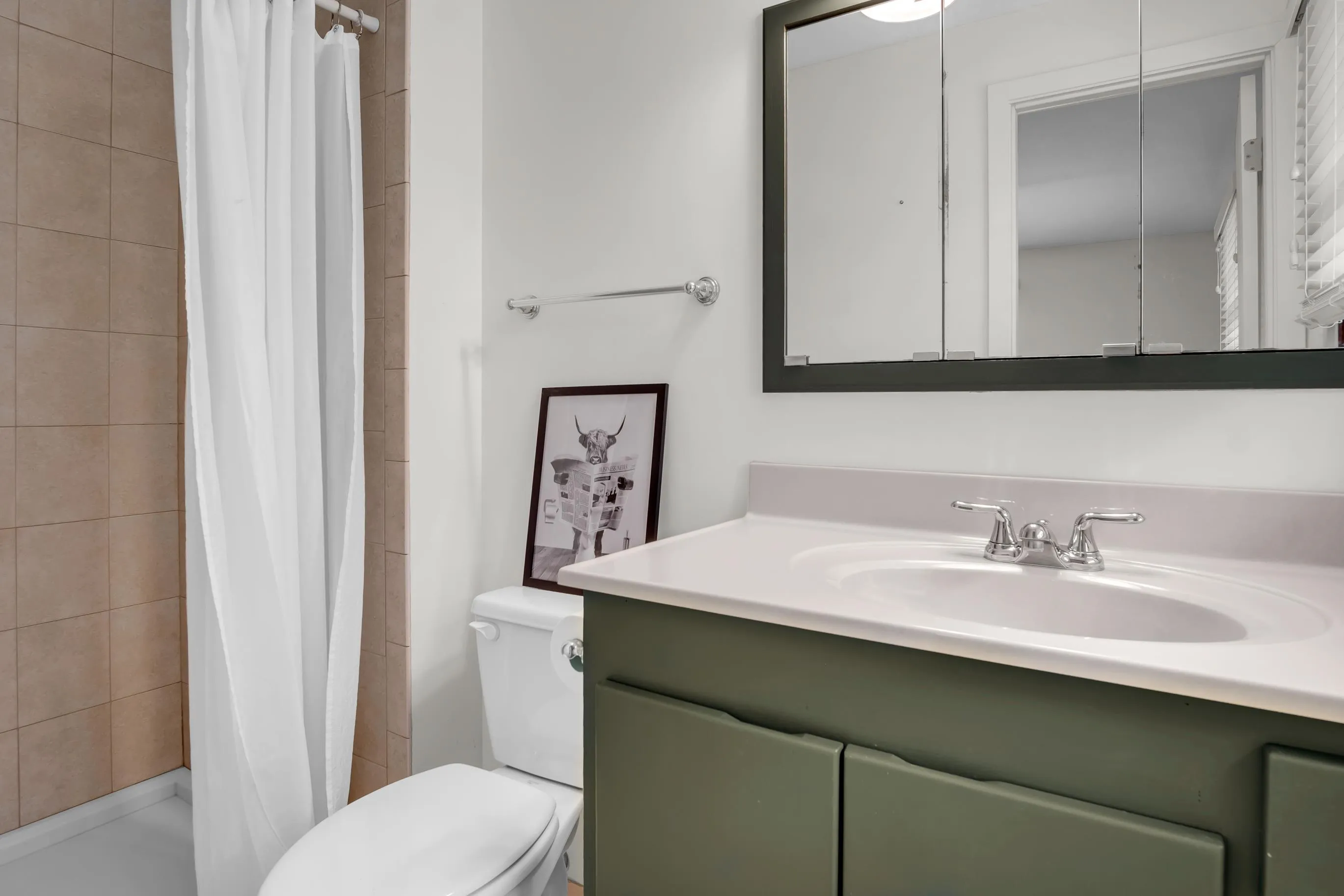 Newton, Kansas 67114, United States, 3 Bedrooms Bedrooms, ,2 BathroomsBathrooms,Residential,Active,179688