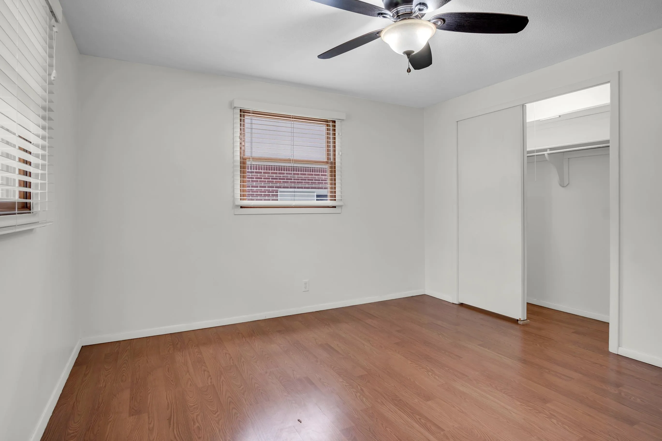 Newton, Kansas 67114, United States, 3 Bedrooms Bedrooms, ,2 BathroomsBathrooms,Residential,Active,179688