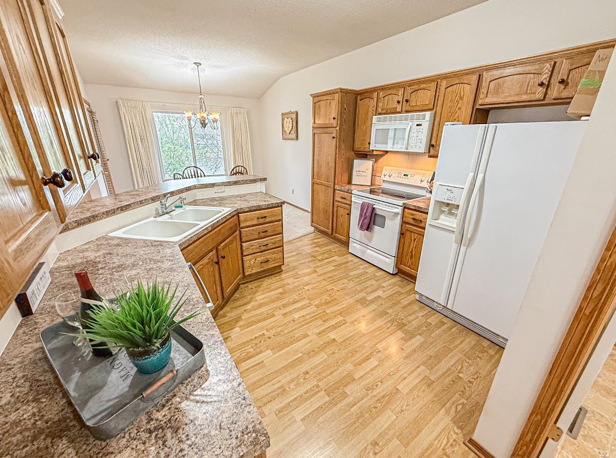 2334 N Covington St, Wichita, Kansas image 9