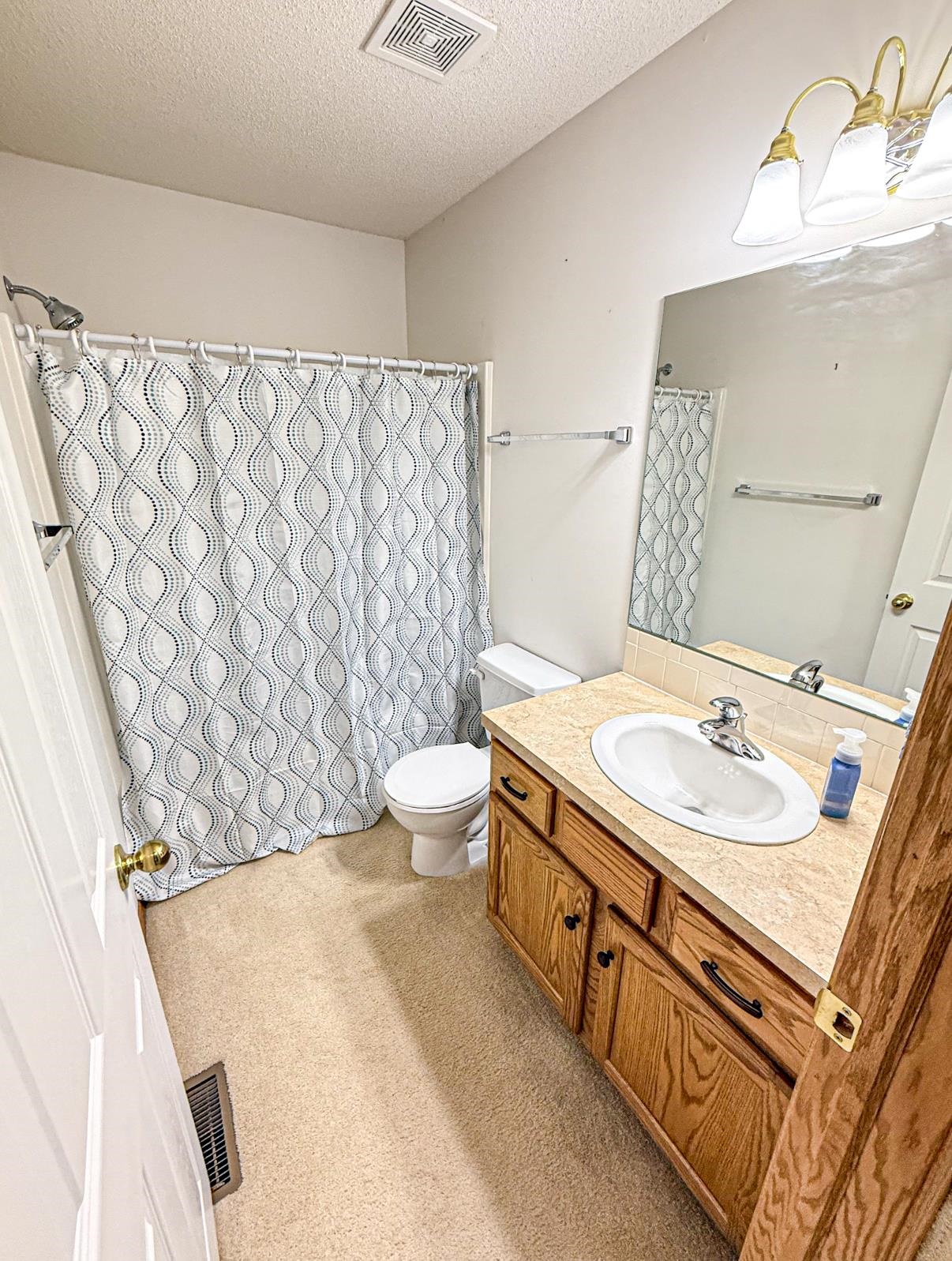 2334 N Covington St, Wichita, Kansas image 16